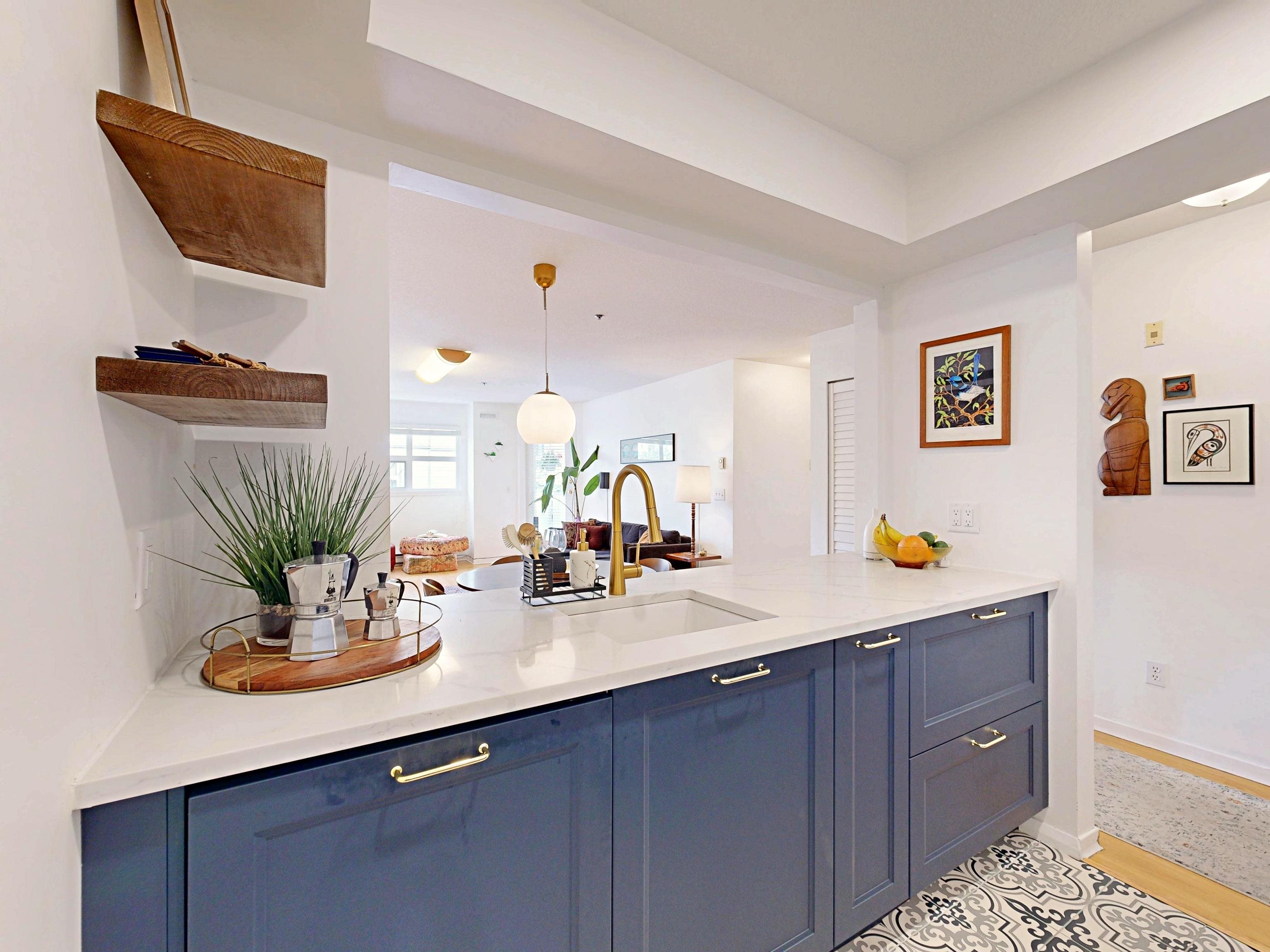 1515 East 6th Avenue #203, Vancouver, BC V5N 1P2