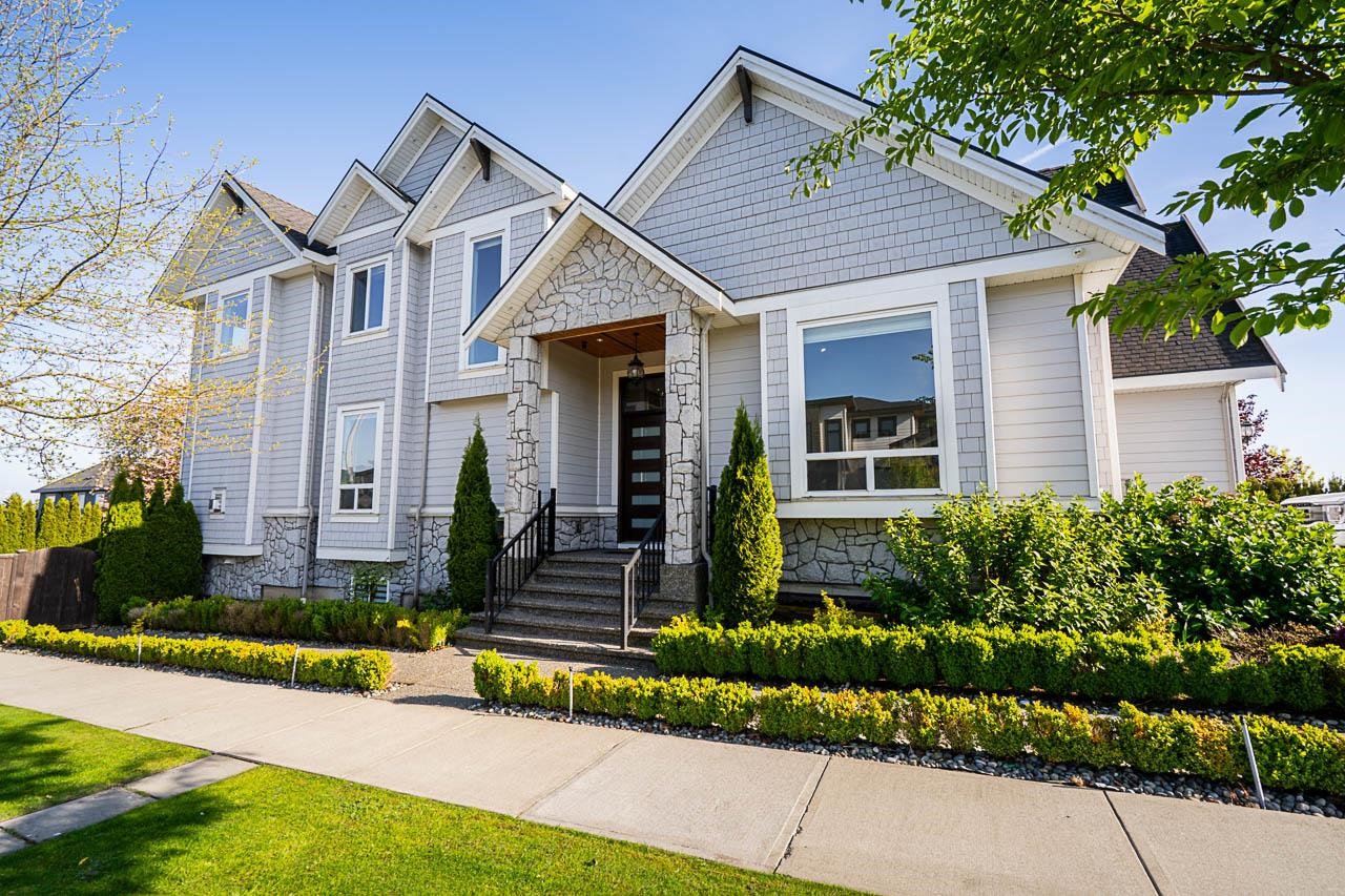 55 Avenue, Surrey, BC V3S 4N7