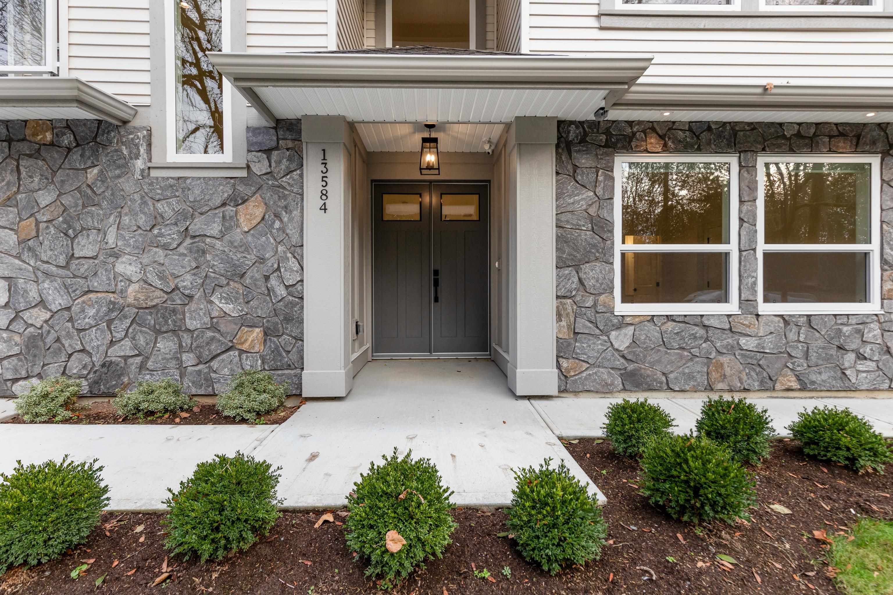 231b Street, Maple Ridge, BC V4R 2R5