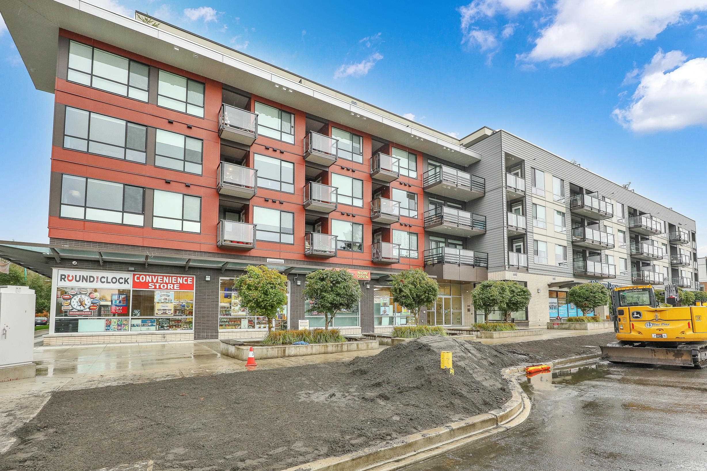18811 72 Avenue #208, Surrey, BC V4N 6W7