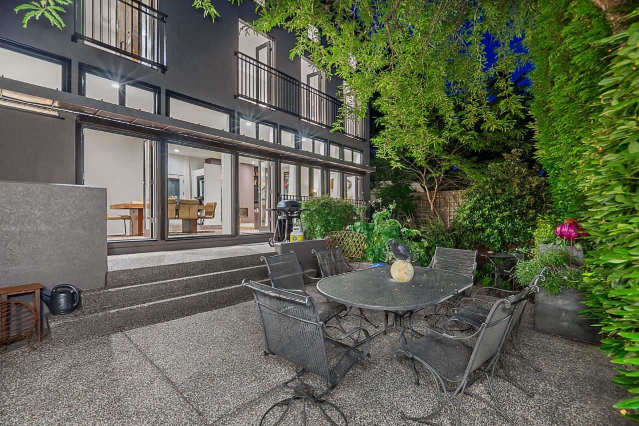20th Street, West Vancouver, BC V7V 3Z2