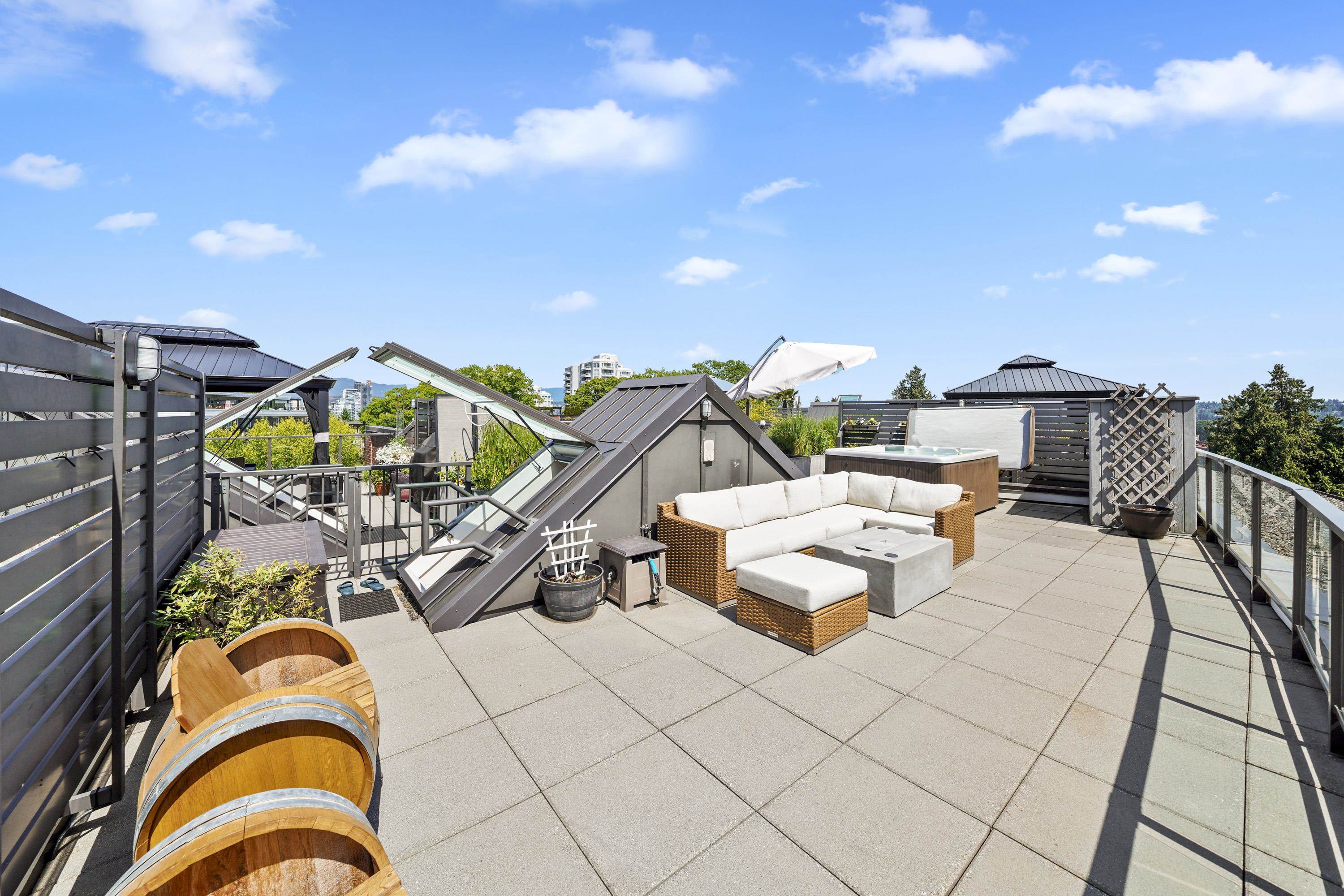 20 East Royal Avenue #404, New Westminster, BC V3L 0G9