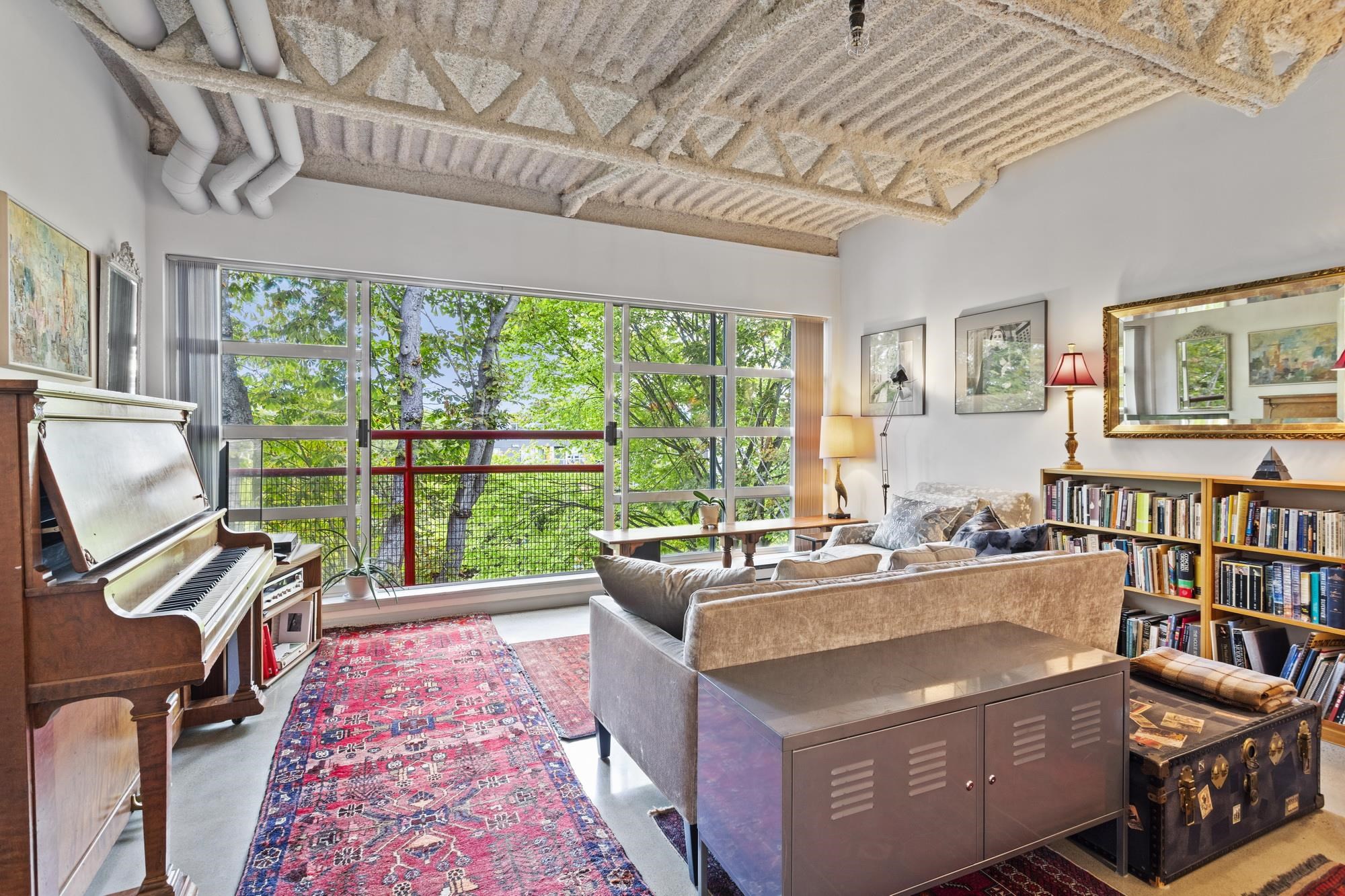 350 East 2nd Avenue #424, Vancouver, BC V5T 4R8