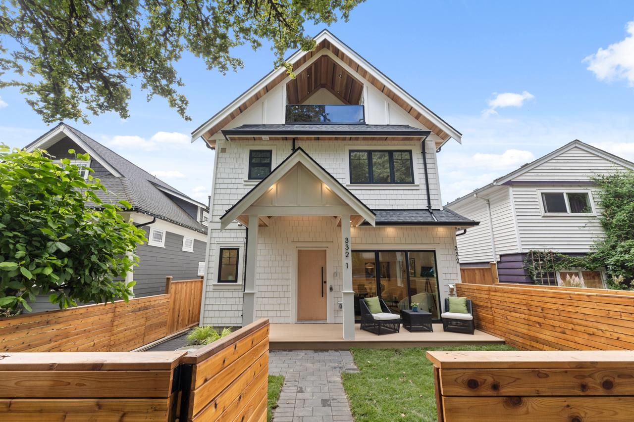 332 East 20th Avenue #1, Vancouver, BC V5V 1M3