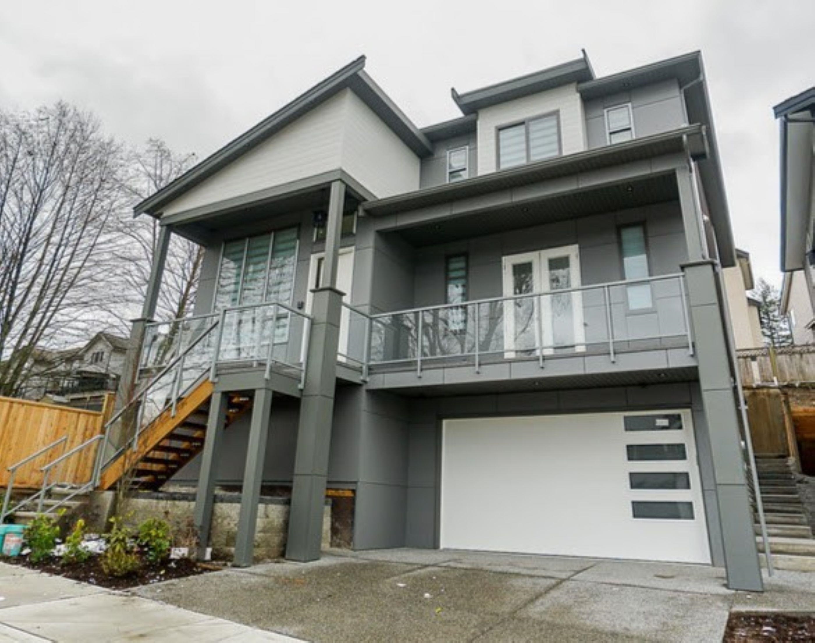 62a Avenue, Surrey, BC V3S 7X3