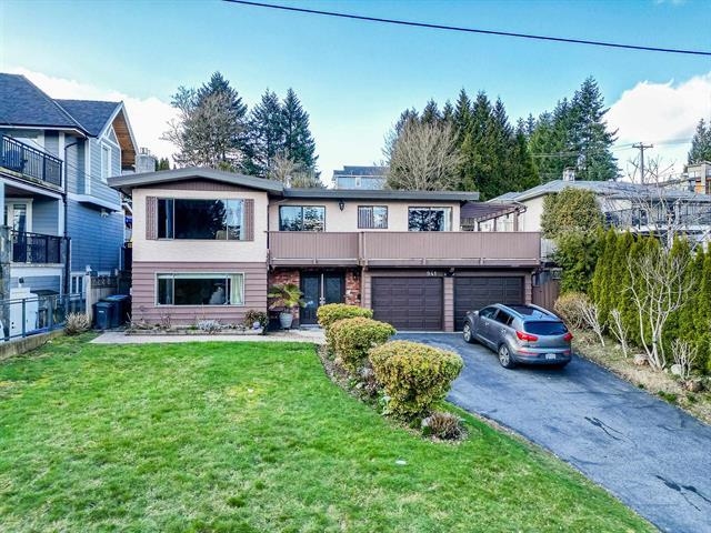 941 Tuxedo Drive, Port Moody, BC V3H 1L2