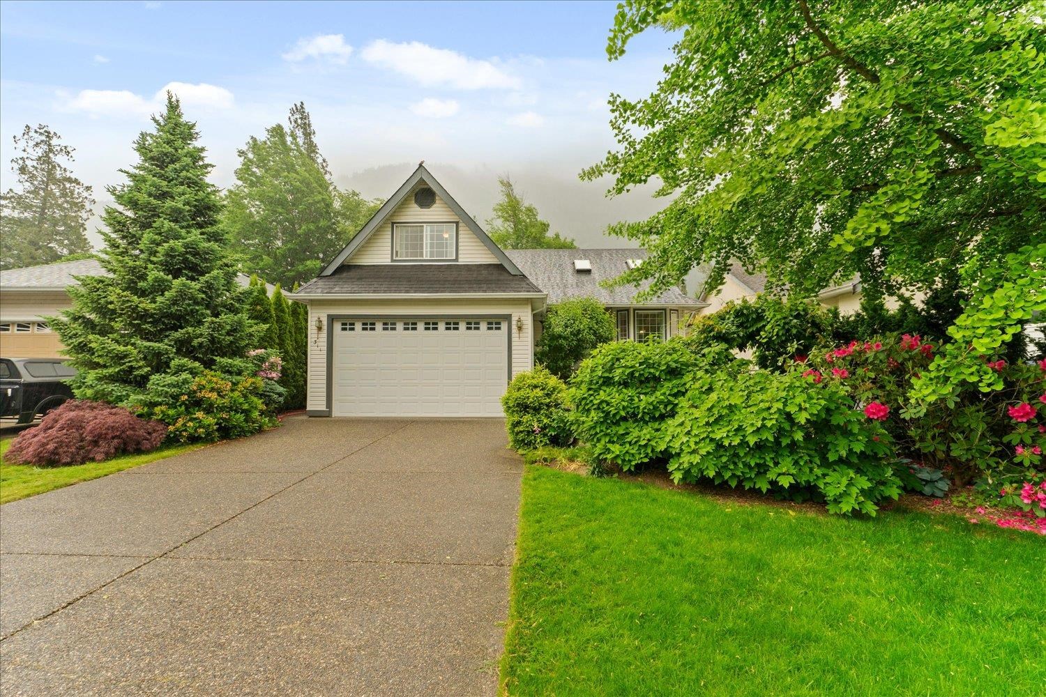 311 Miami River Drive, Harrison Hot Springs, BC V0M 1K0