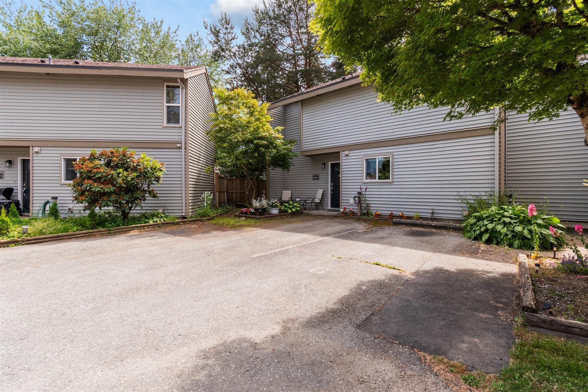 6217 Greenside Drive West, Surrey, BC V3S 5M8