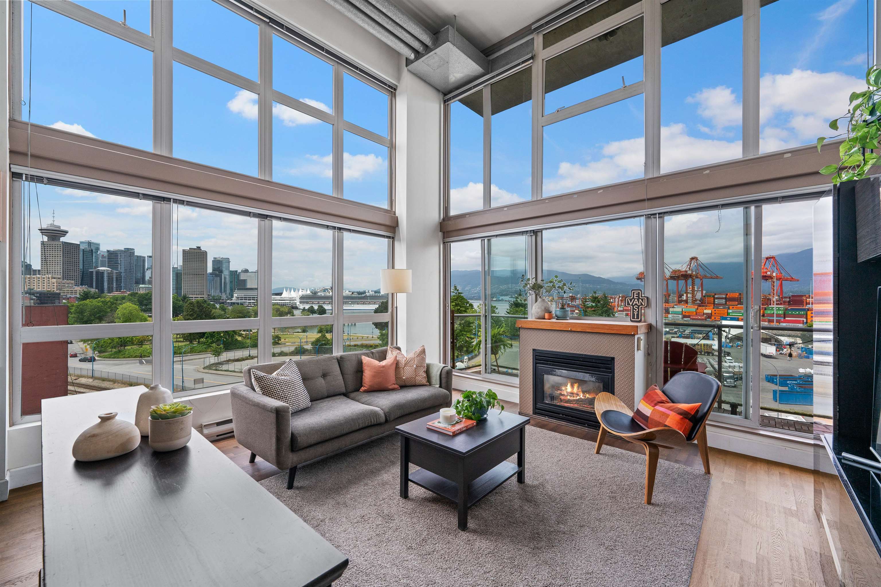 289 Alexander Street #605, Vancouver, BC V6A 4H6