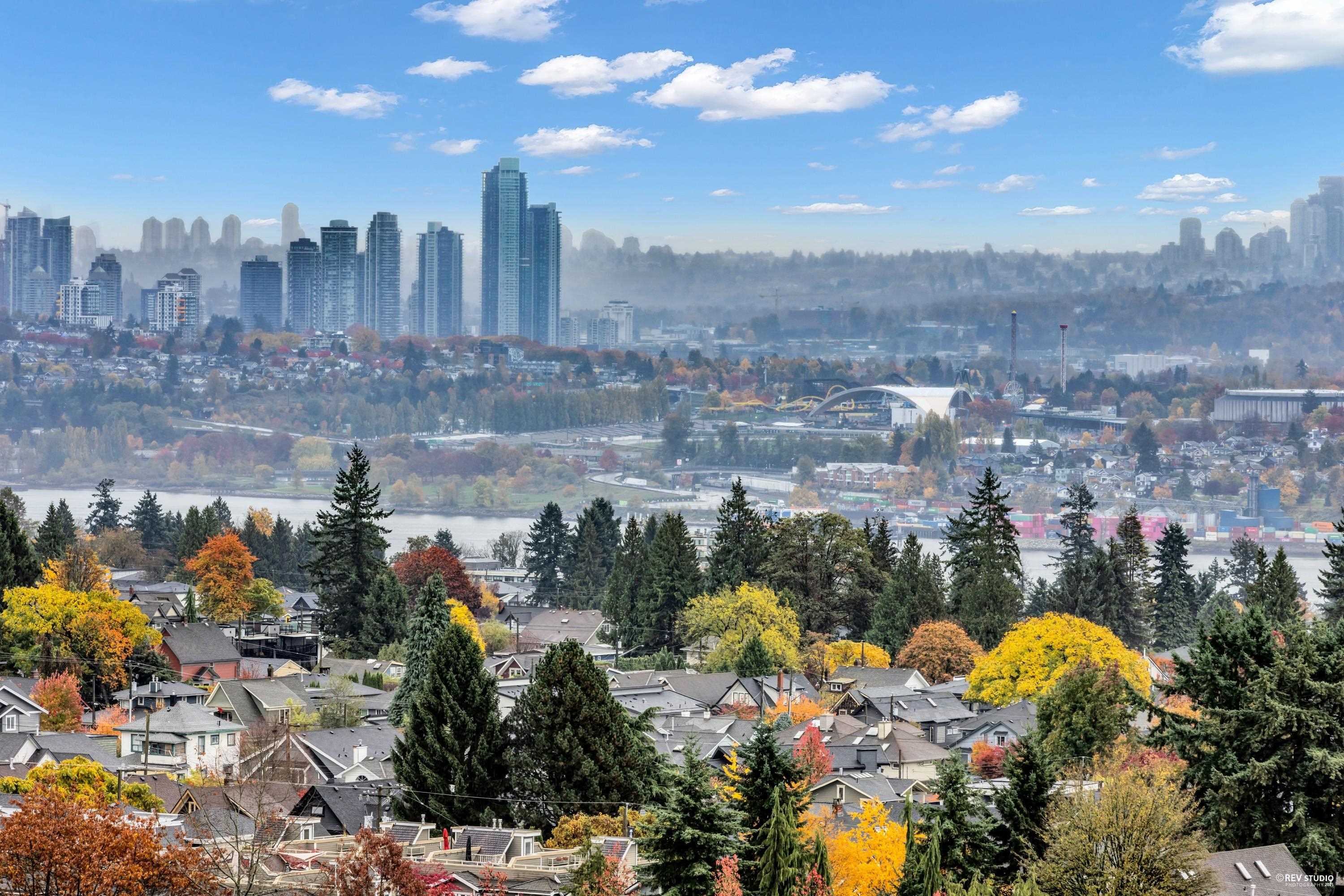 125 East 14th Street #1610, North Vancouver, BC V7L 0E6