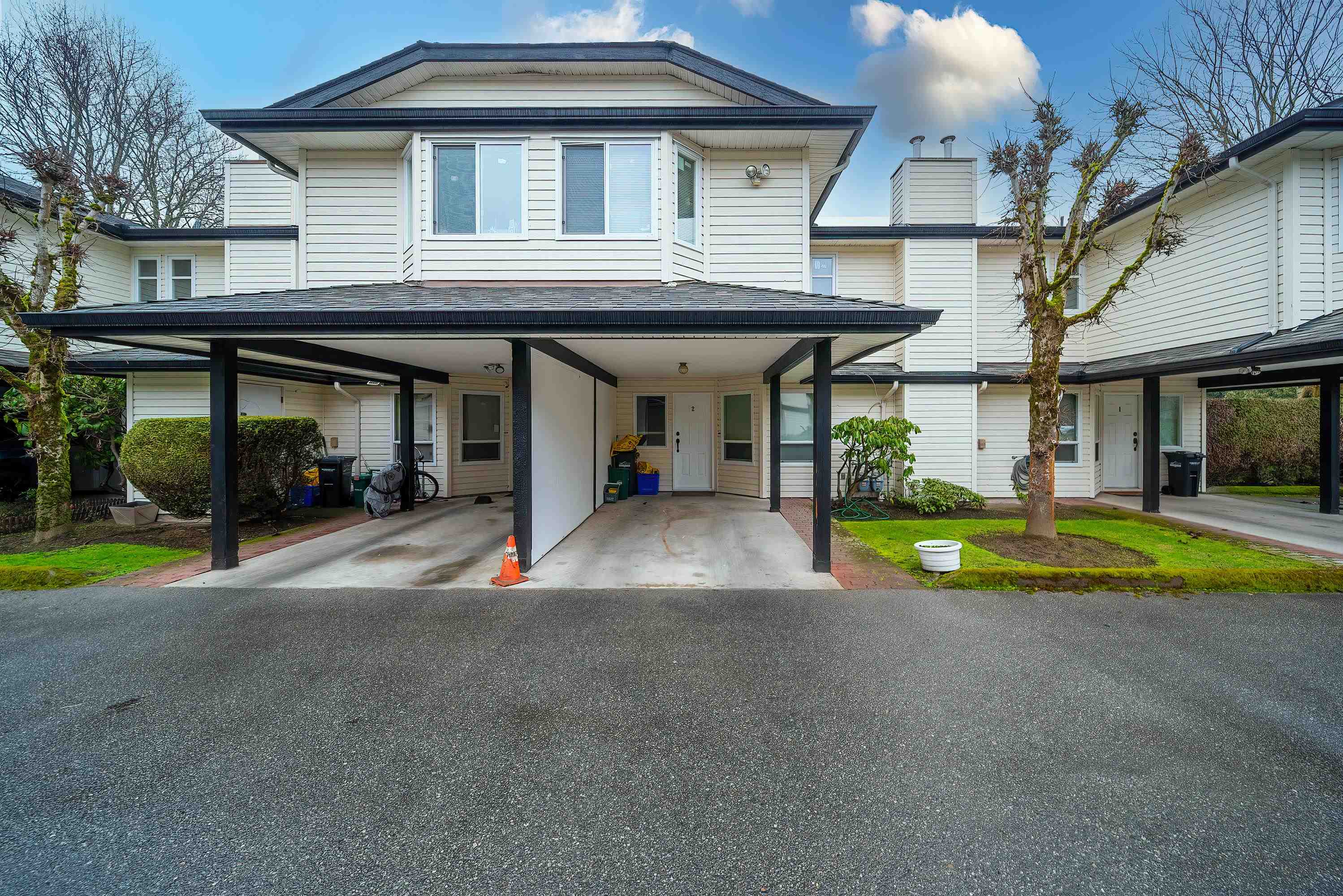 7191 Garden City Road #unit 2, Richmond, BC V6Y 3R5