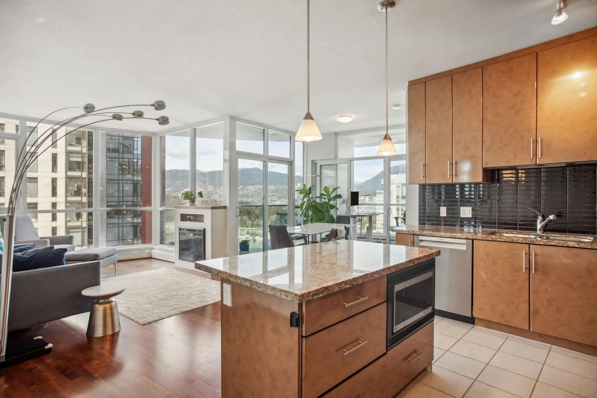 1189 Melville Street #2901, Vancouver, BC V6E 4T8