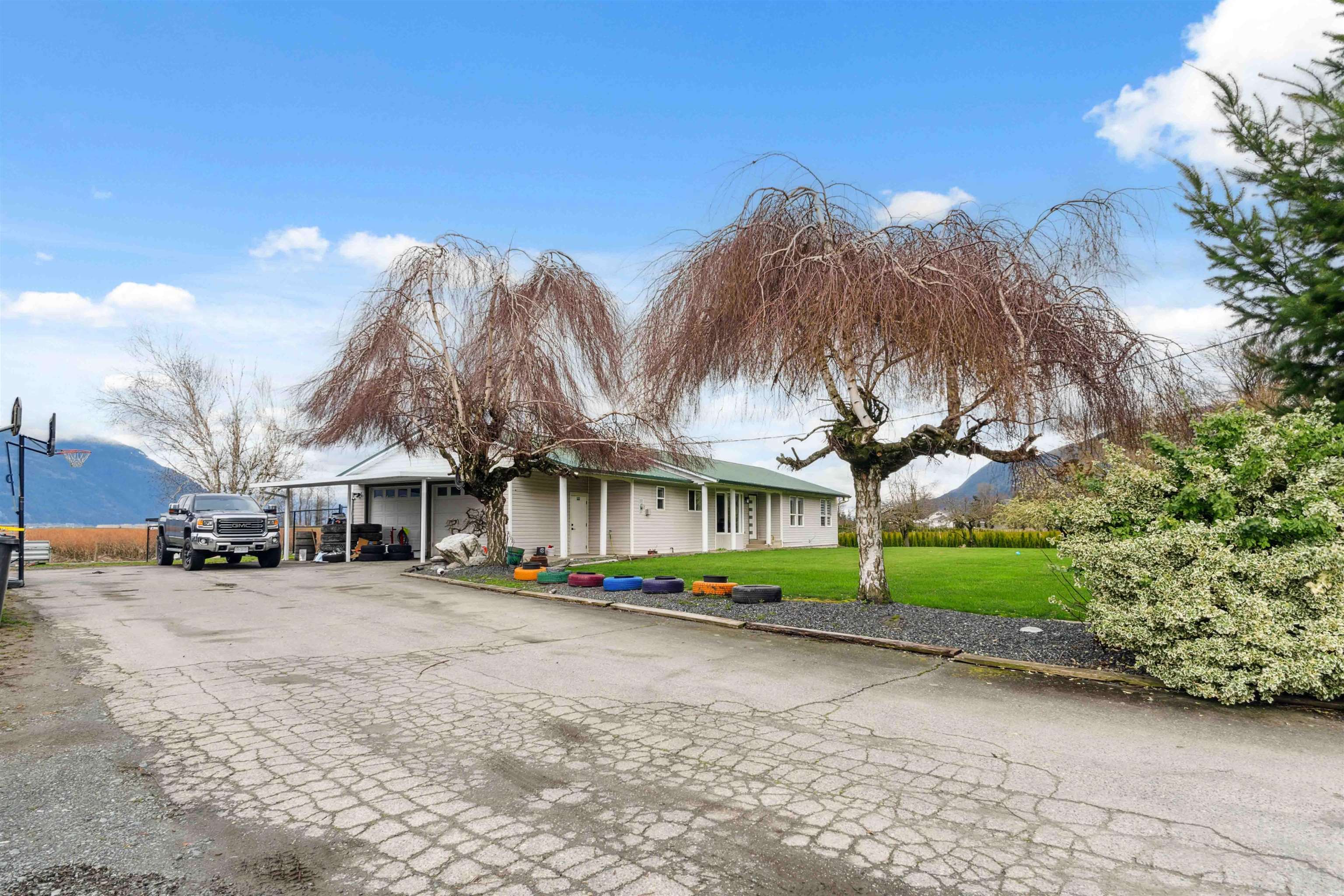 1885 Marion Road, Abbotsford, BC V3G 2J5
