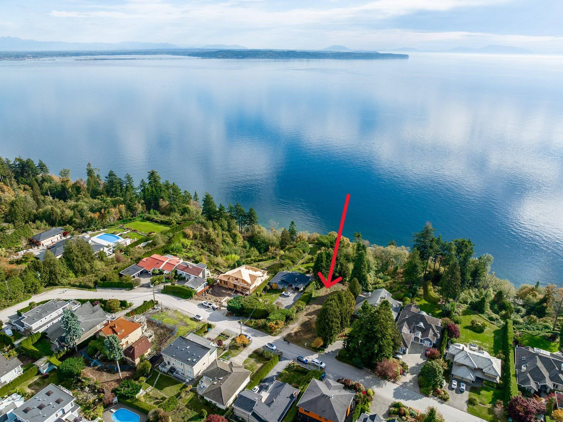 13a Avenue, Surrey, BC V4A 1C4