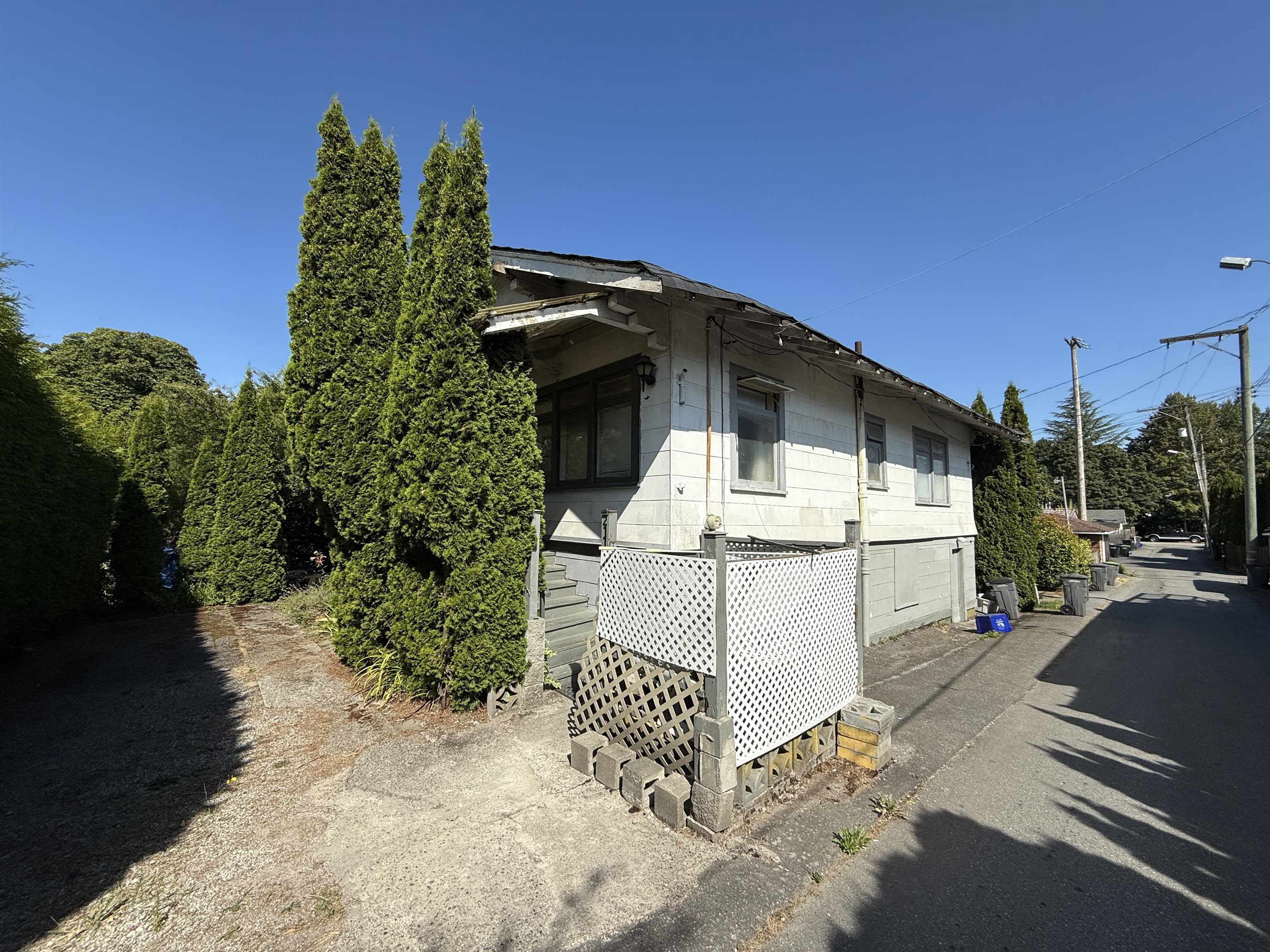 211 East 38th Avenue, Vancouver, BC V5W 1H3