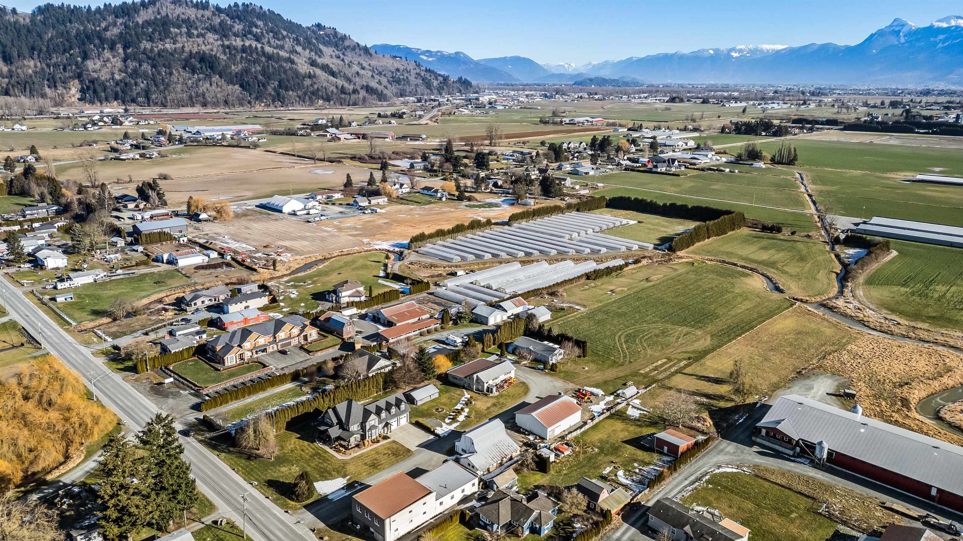 6920 Sumas Prairie Rd, Chilliwack, BC V2R 4K1