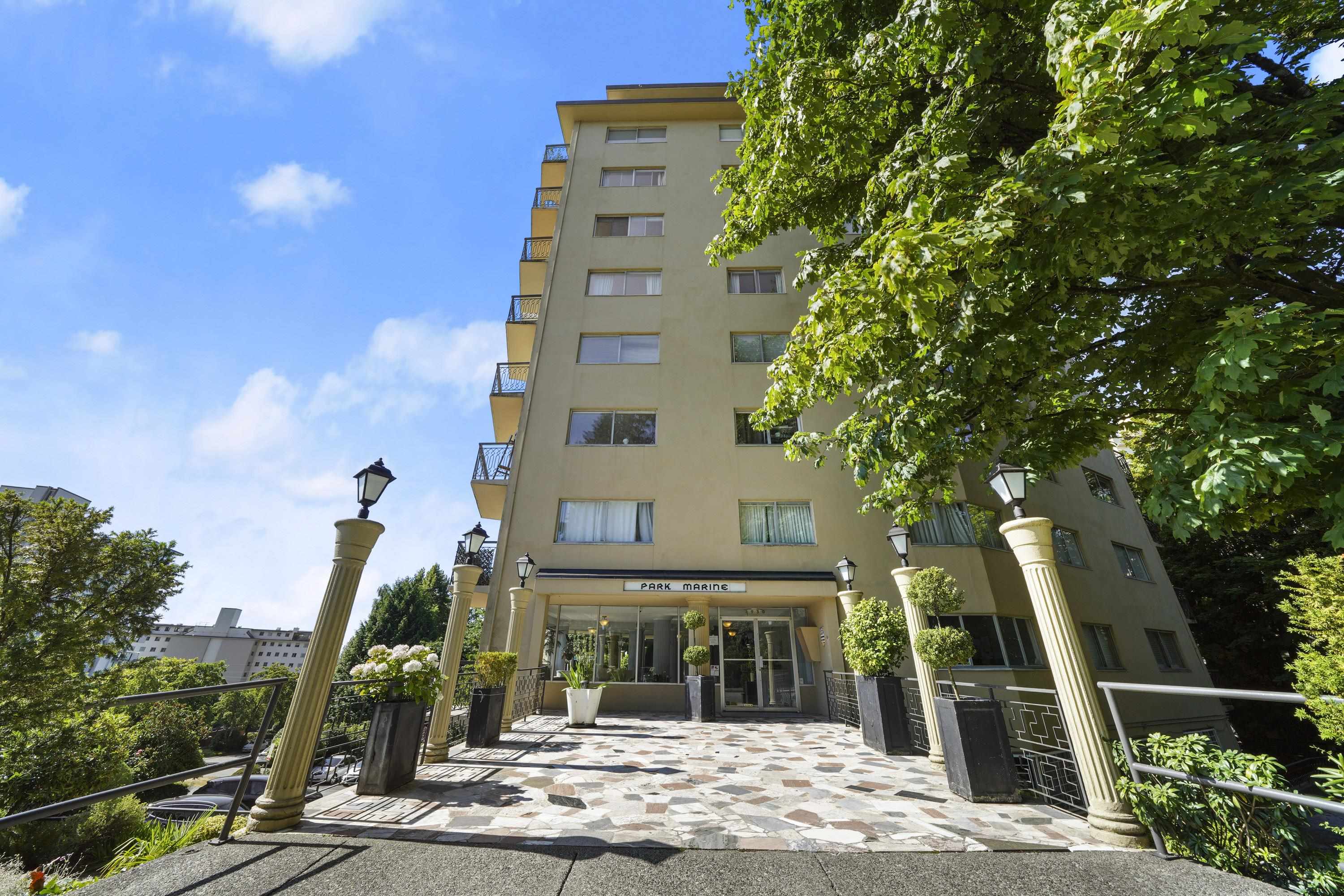 1930 Marine Drive #605, West Vancouver, BC V7V 1J8