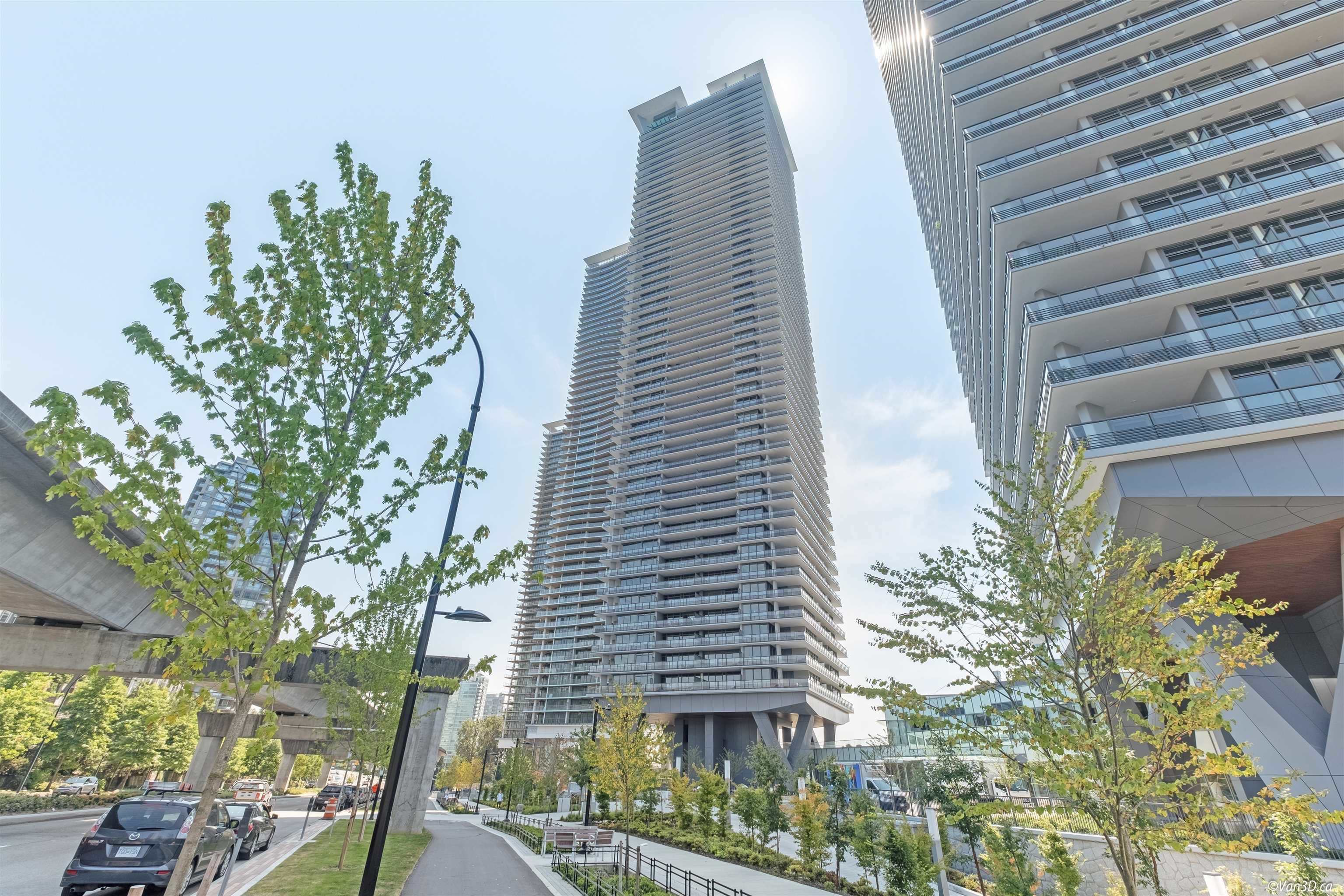 4720 Lougheed Highway #2702, Burnaby, BC V5C 3Y2