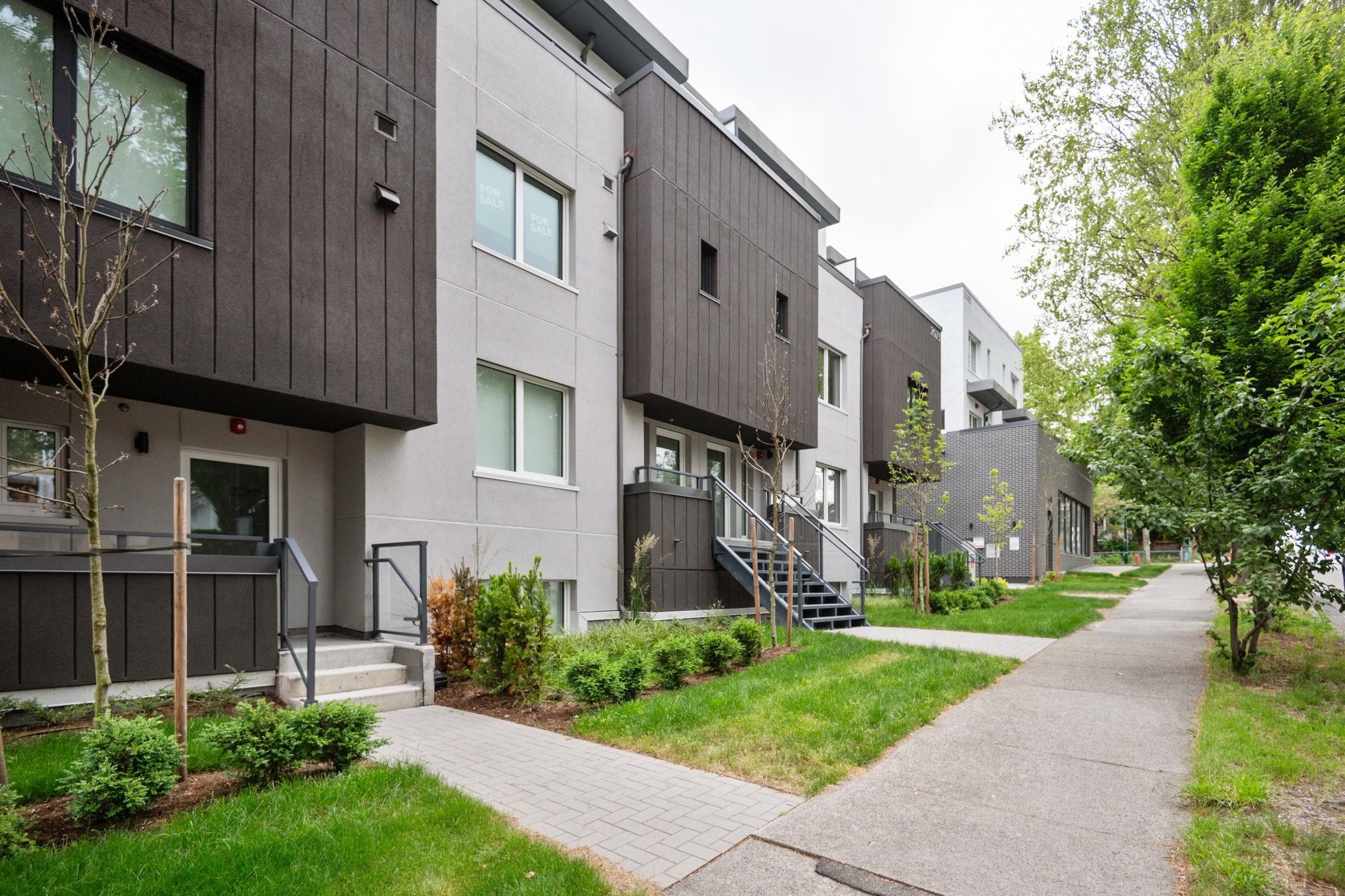 2085 East 1st Avenue #110, Vancouver, BC V5N 1B6