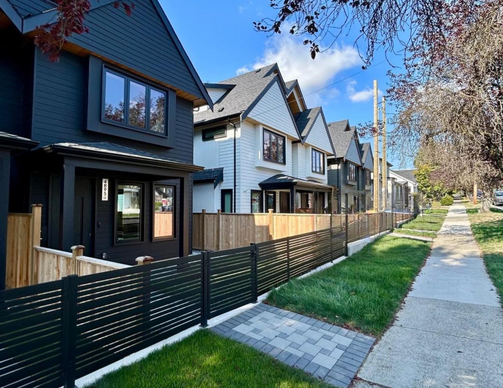 4895 Moss Street #1, Vancouver, BC V5R 3T3