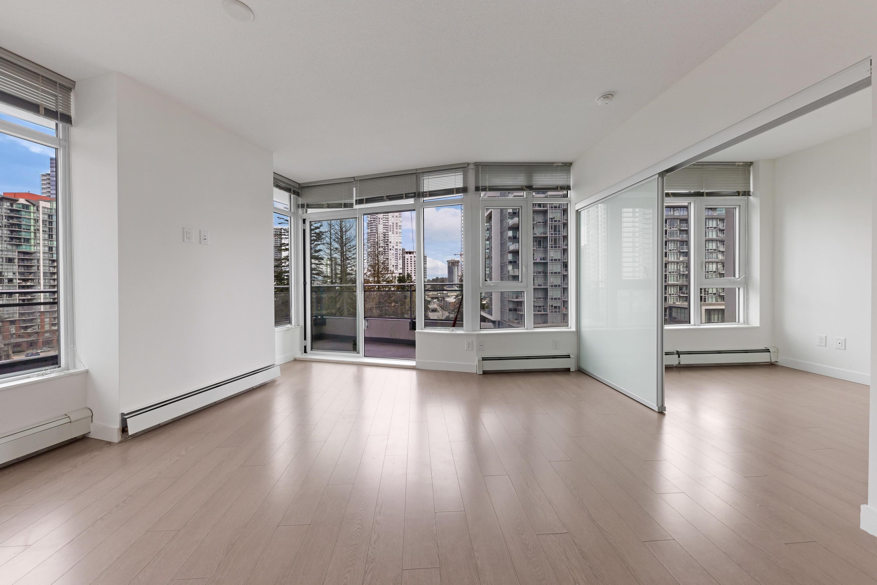 13308 Central Avenue #612, Surrey, BC V3T 0M4