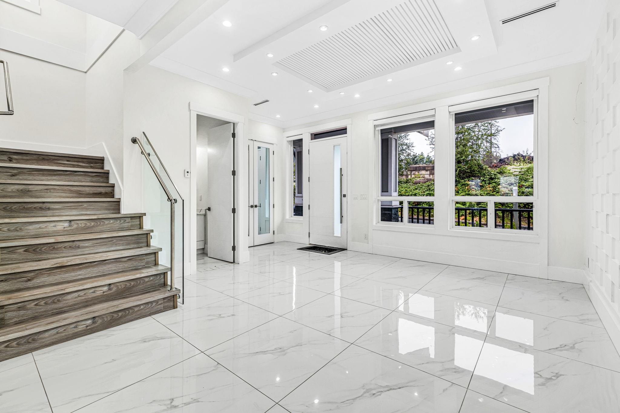 68a Avenue, Surrey, BC V3S 2C2