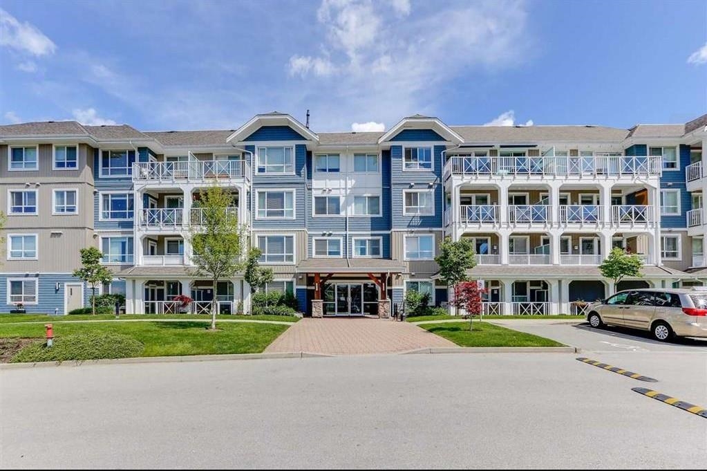 16396 64 Avenue #311, Surrey, BC V3S 6X6