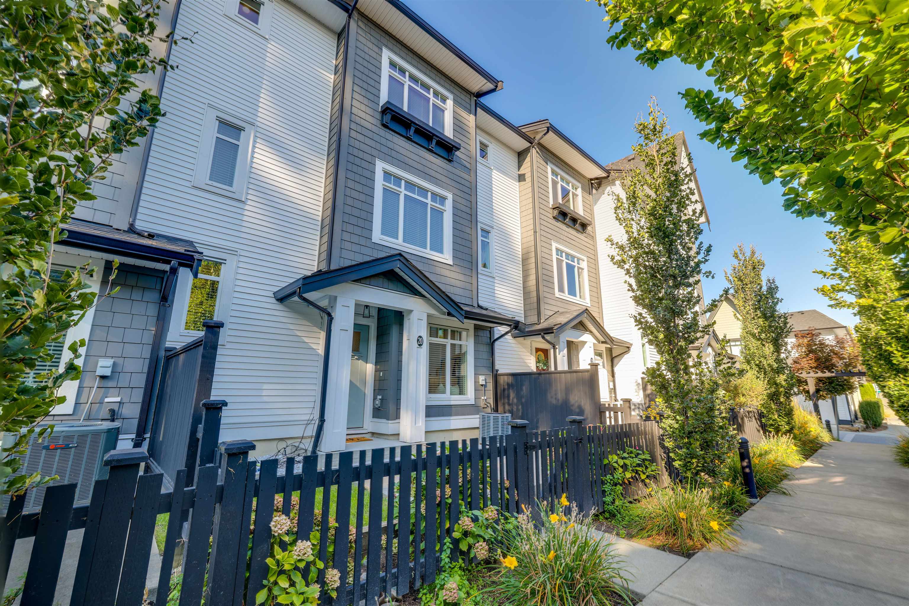 6897 201 Street #20, Langley, BC V2Y 0Z3