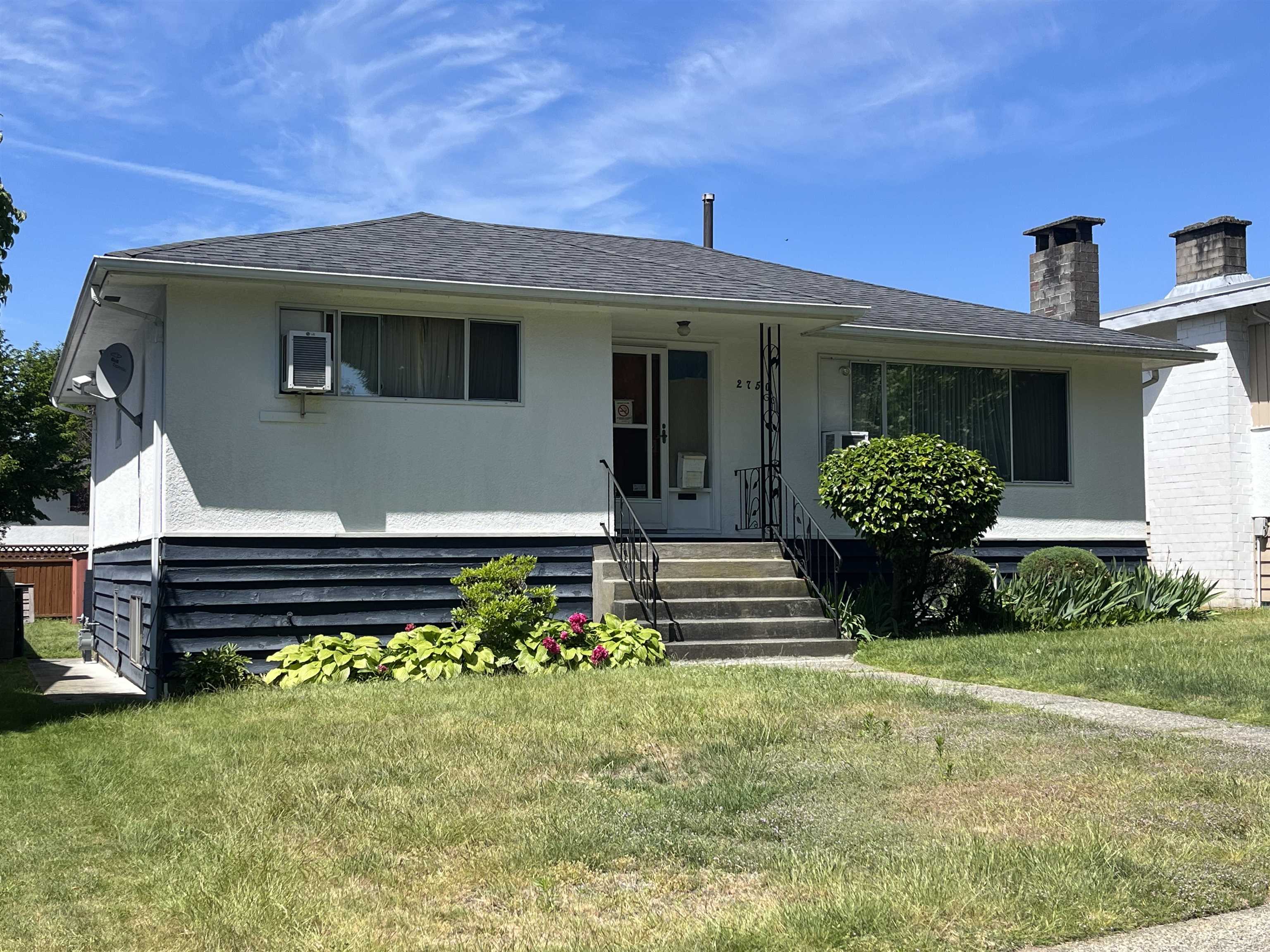 2750 Rosemont Drive, Vancouver, BC V5S 2C5
