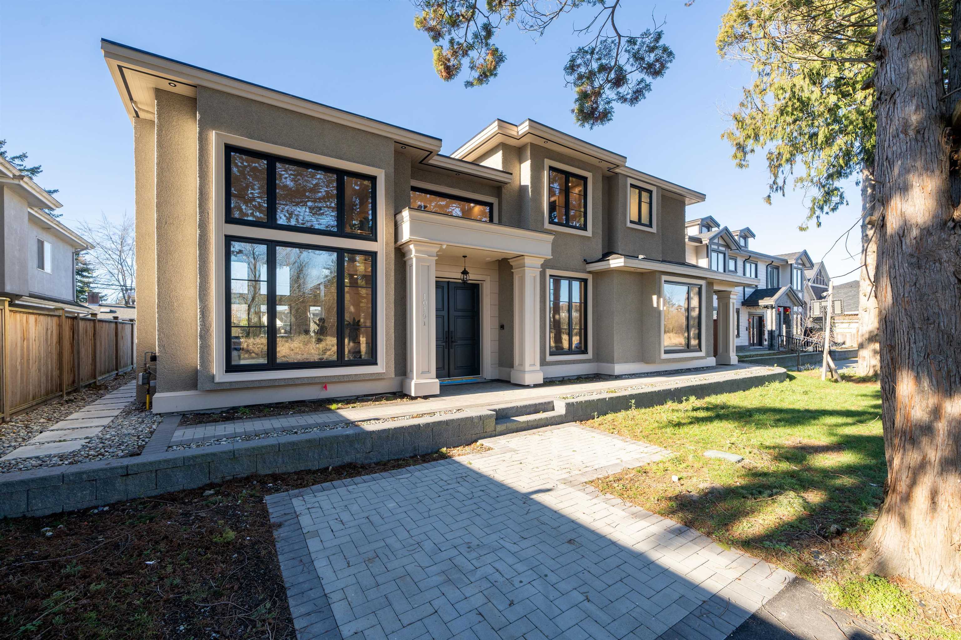 10191 Shell Road, Richmond, BC V7A 3W5