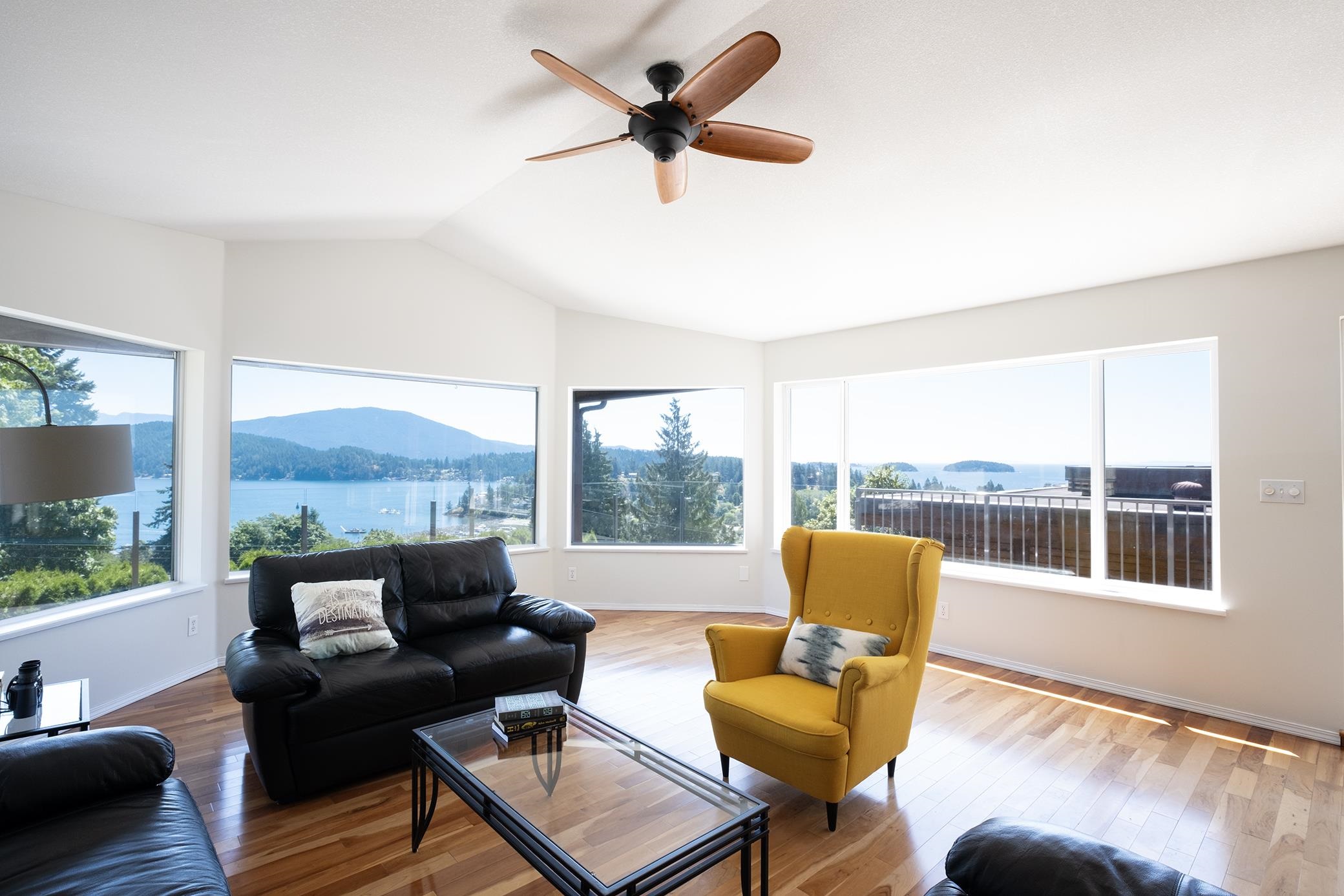 485 Abbs Road, Gibsons, BC V0N 1V0