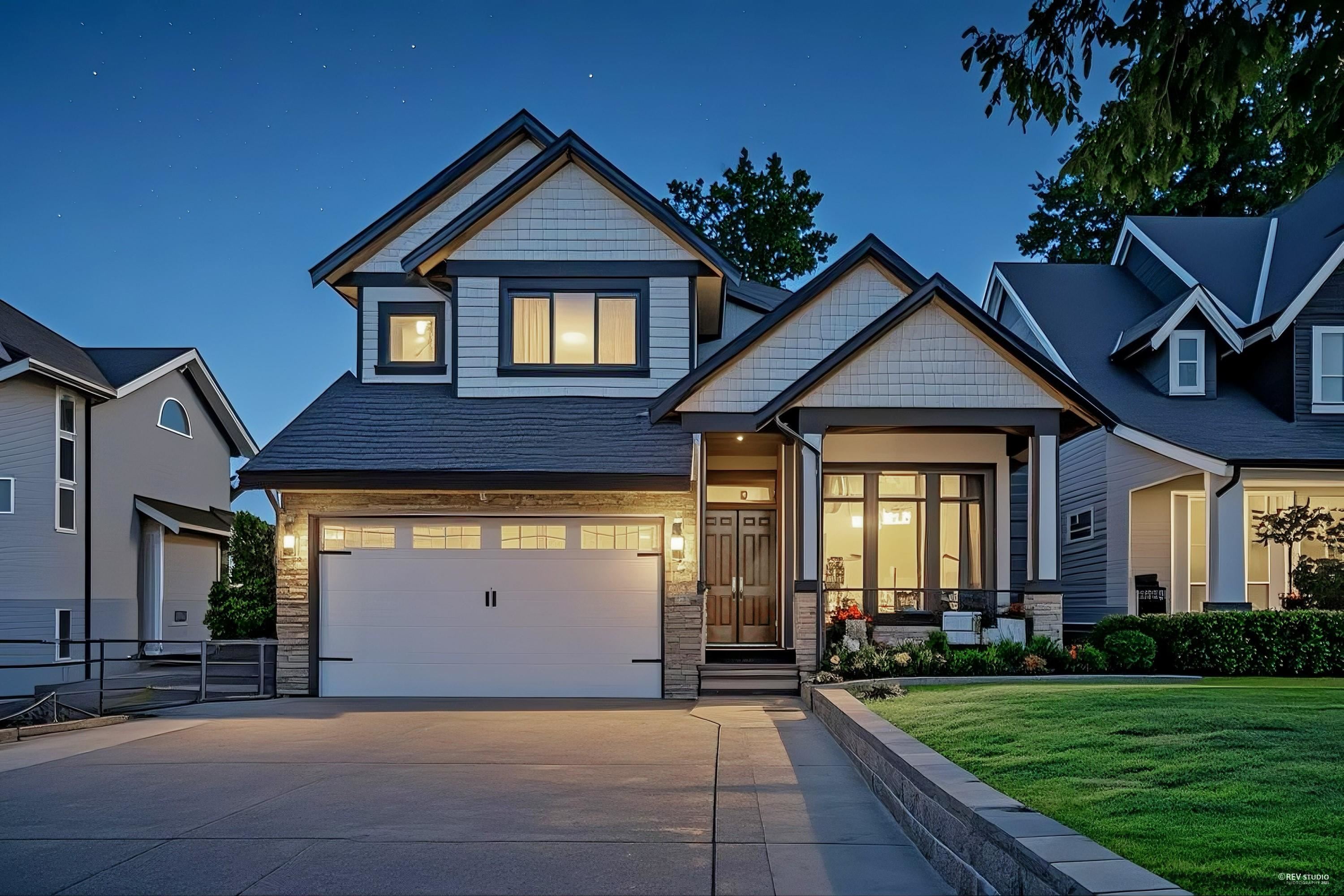 58 Ave Avenue, Surrey, BC V3S 1Y3