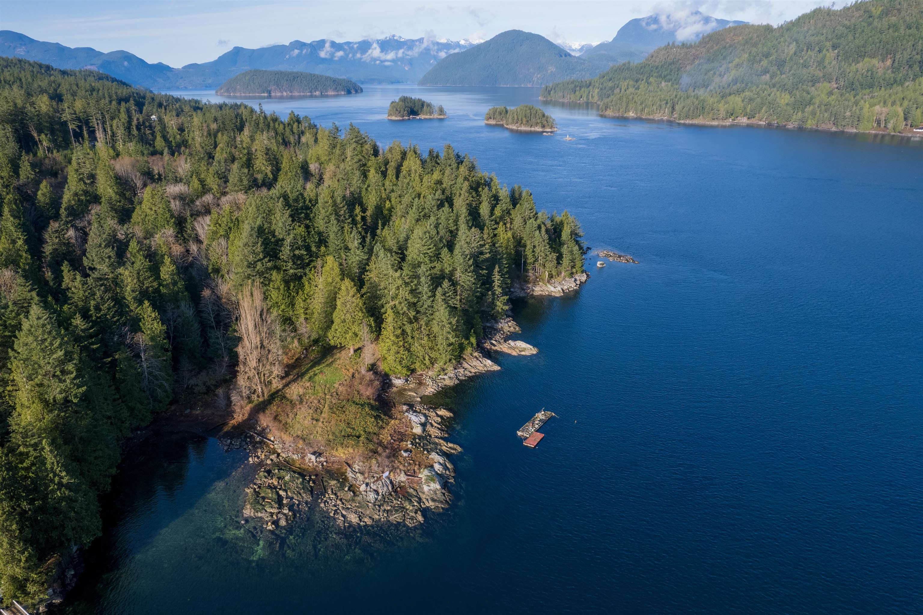 6795 Maple Rd, Egmont, BC V0N 1N0