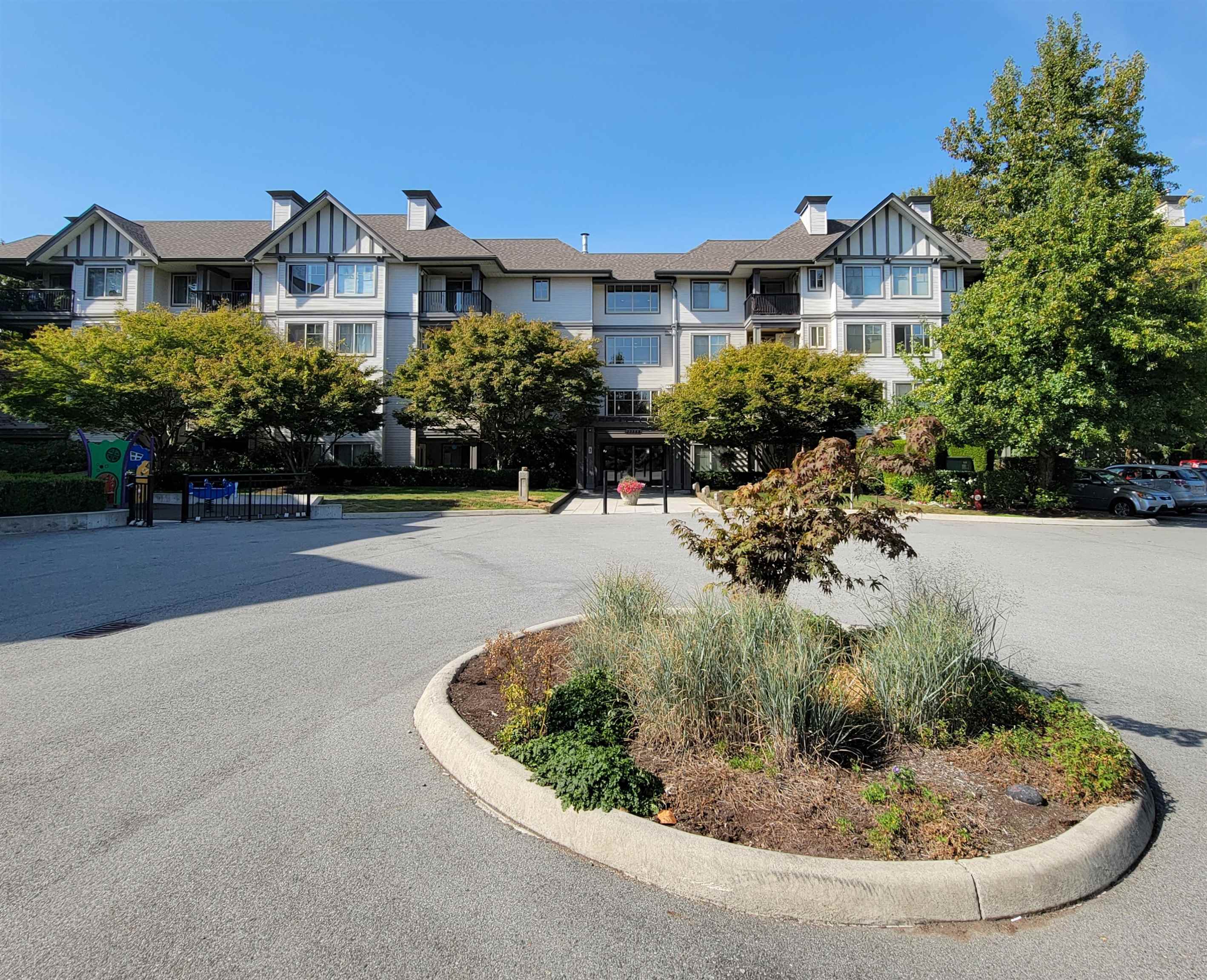 27358 32 Avenue #126, Langley, BC V4W 3M5