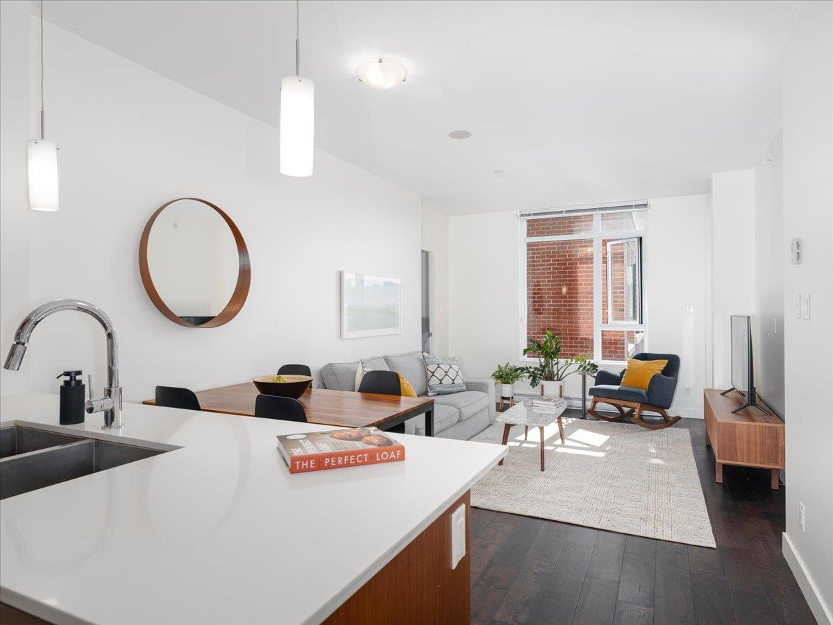 2321 Scotia Street #601, Vancouver, BC V5T 0A8