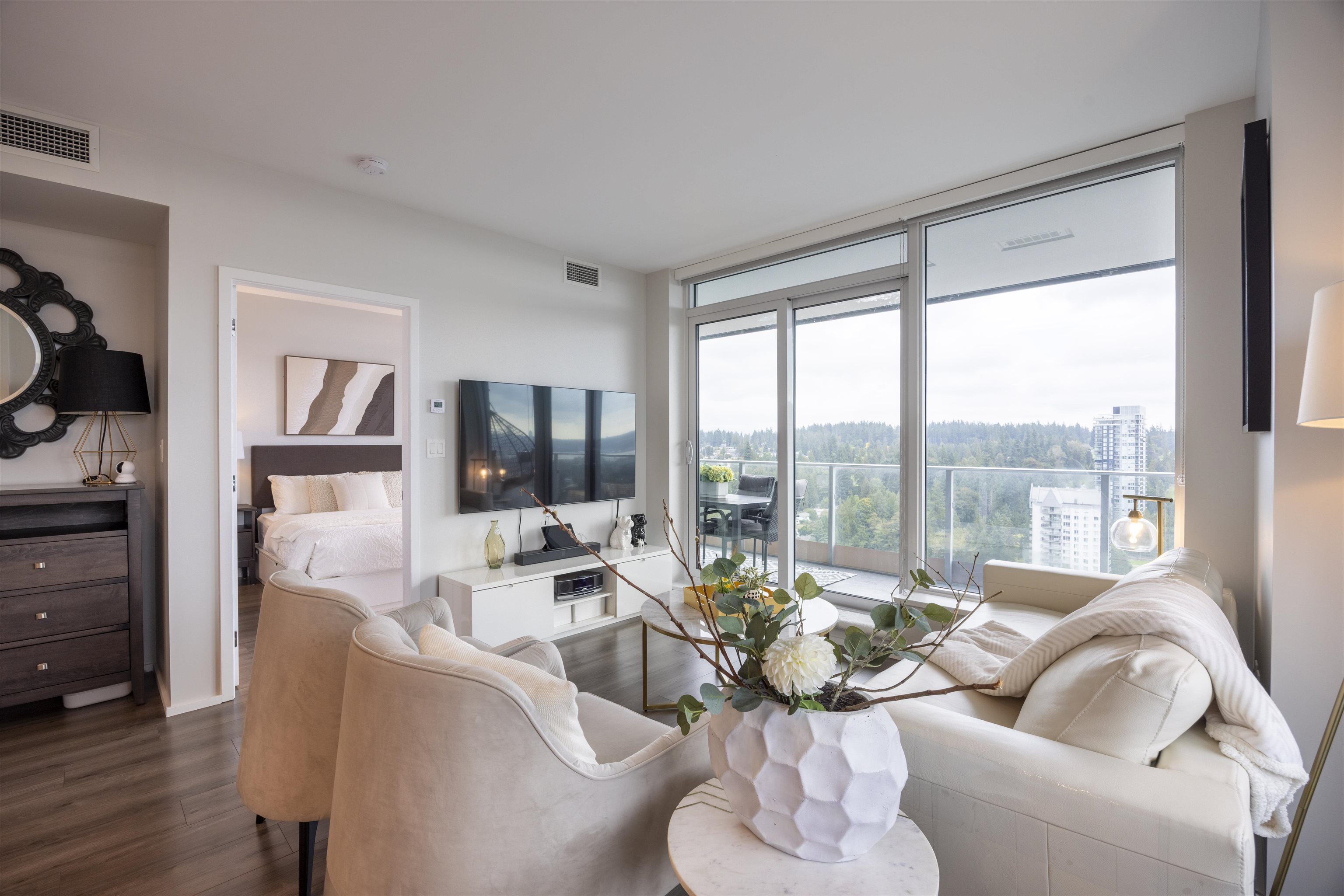 3888 Evergreen Pl #2606, Burnaby, BC V3J 0M3