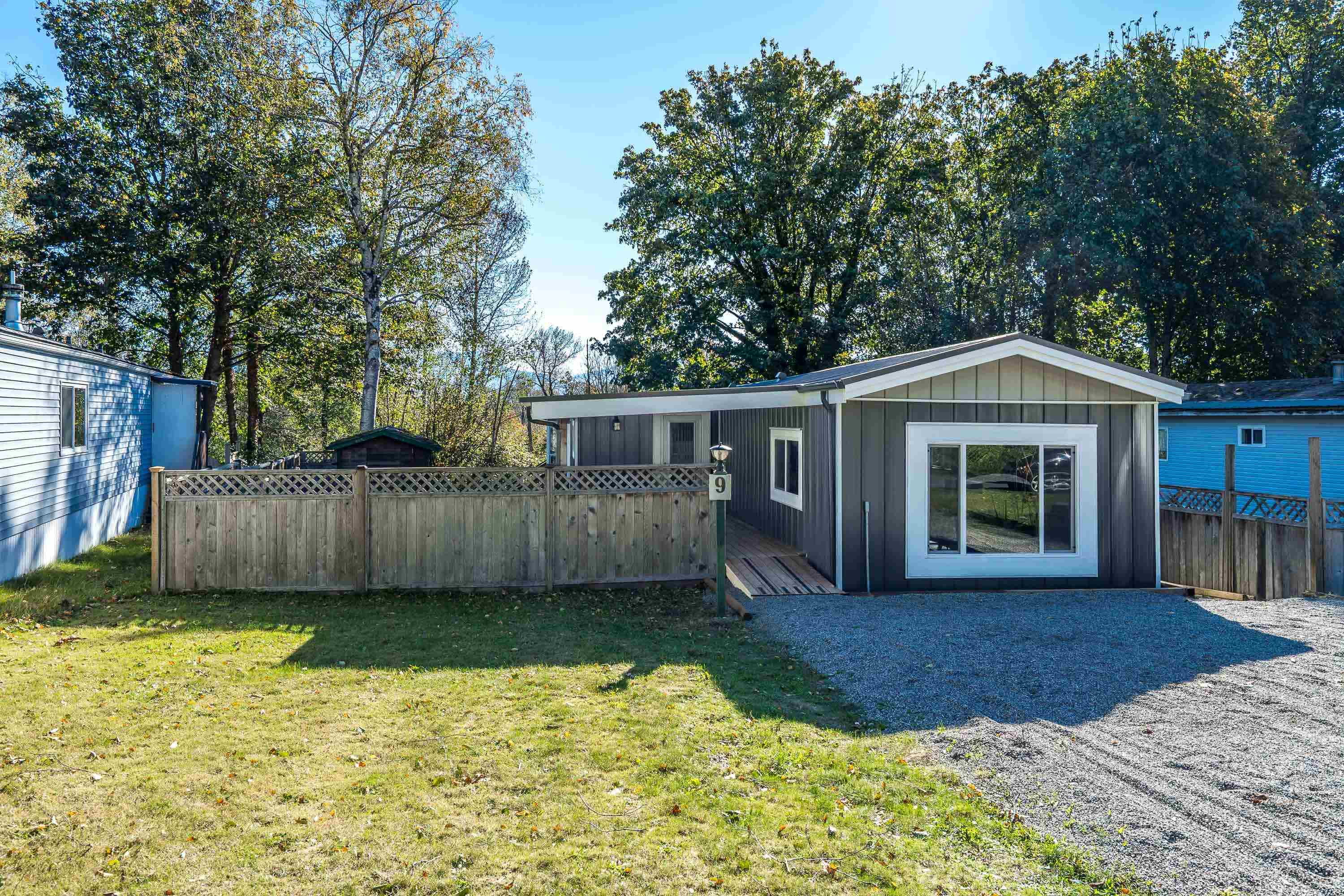 43201 Lougheed Highway #9, Mission, BC V0M 1G0