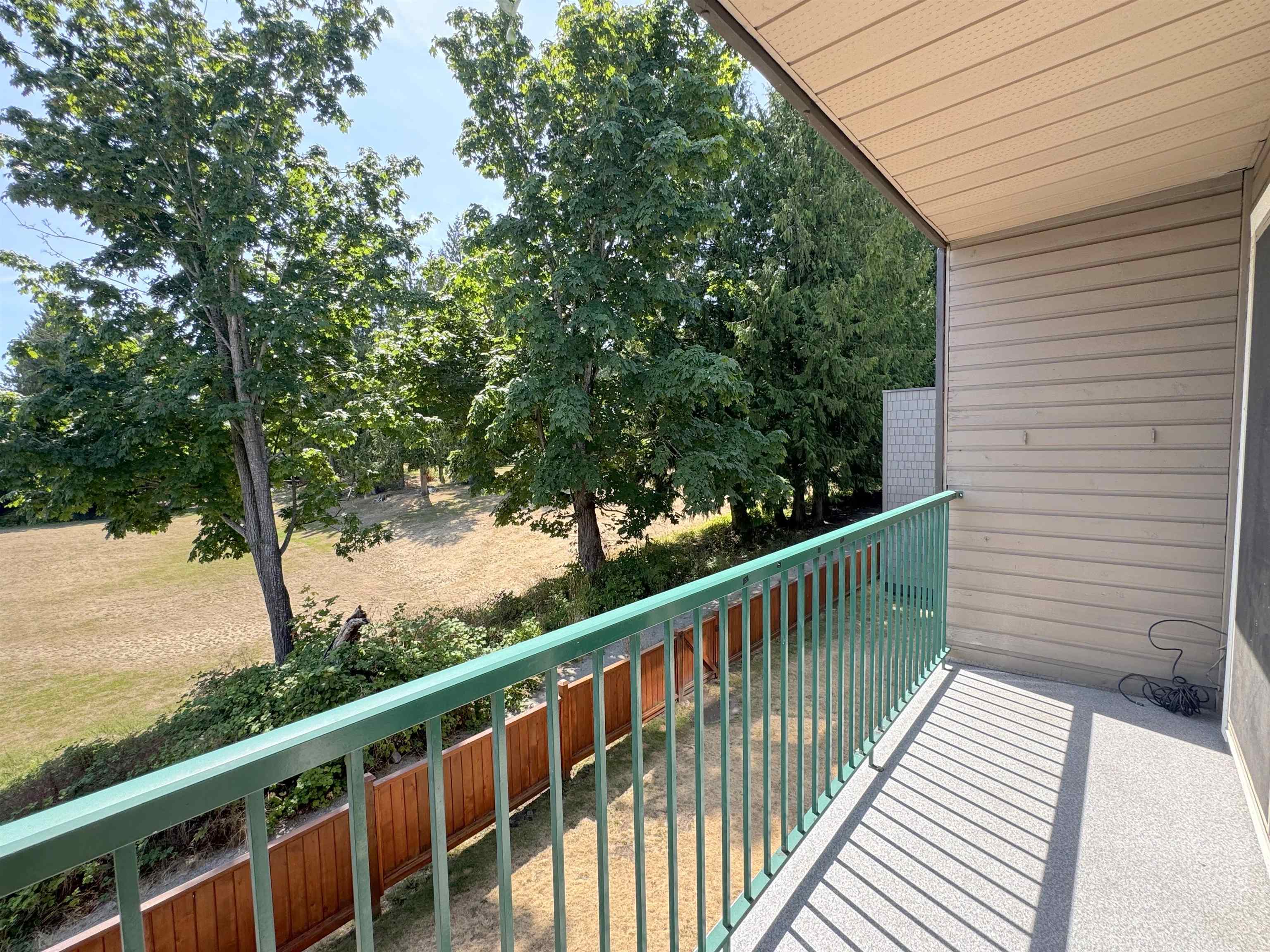 622 Farnham Road #33, Gibsons, BC V0N 1V8