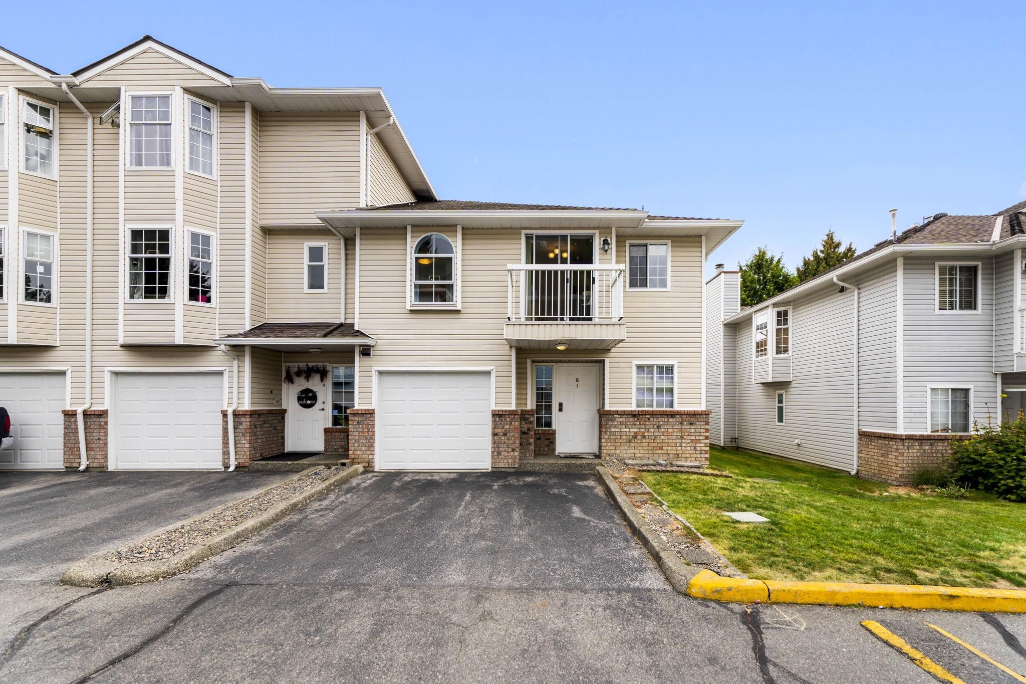 13970 72 Avenue #6, Surrey, BC V3W 0M5