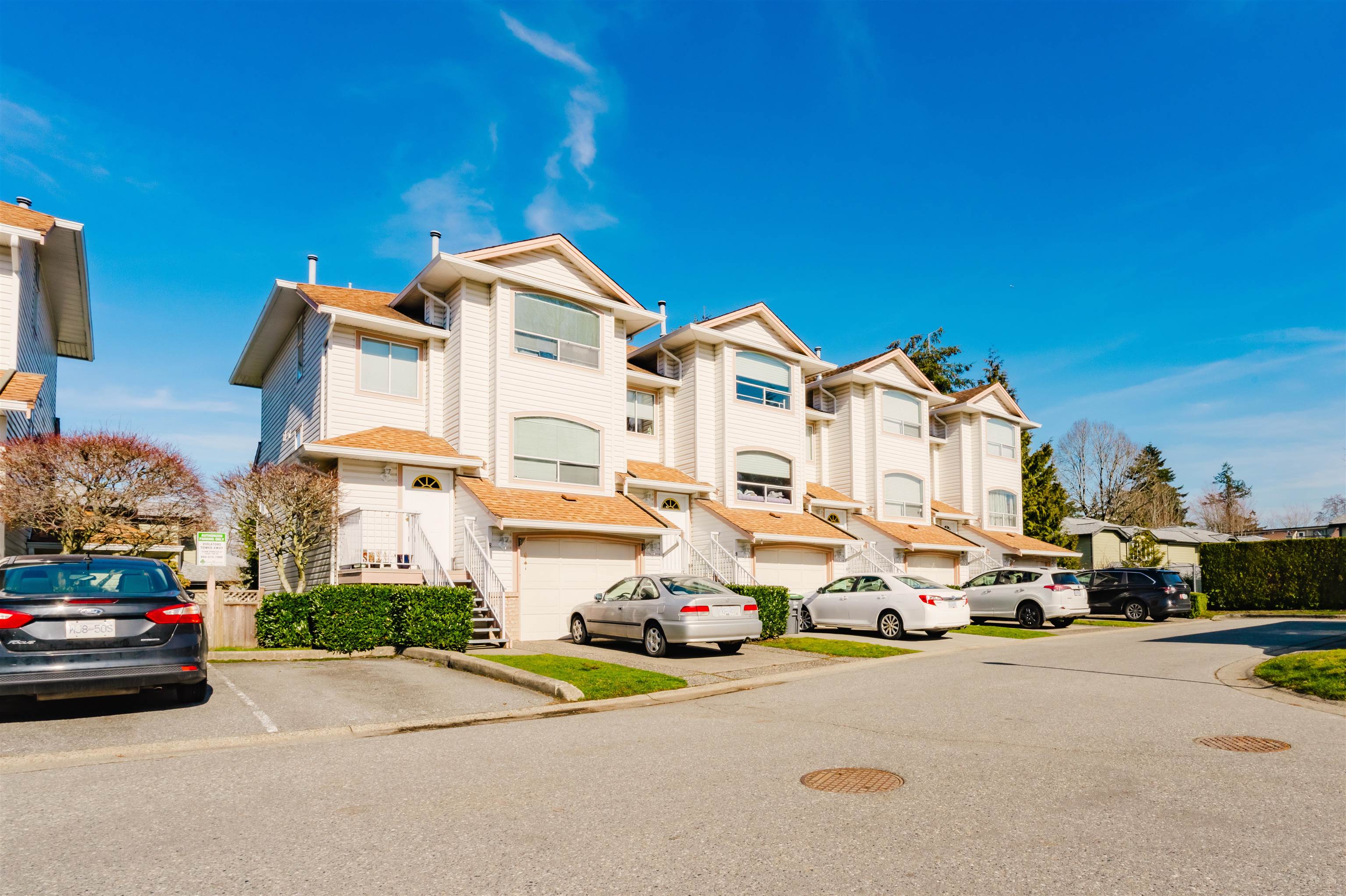 7140 132 Street #9, Surrey, BC V3W 1J5