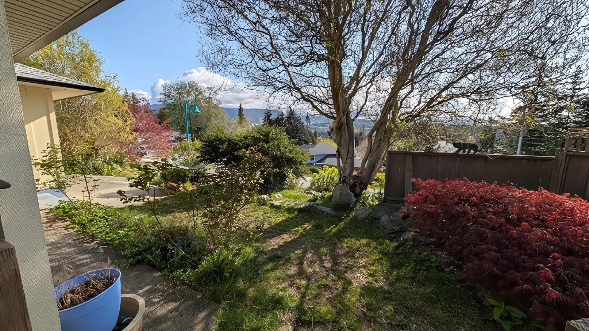 5589 Medusa Place, Sechelt, BC V0N 3A0