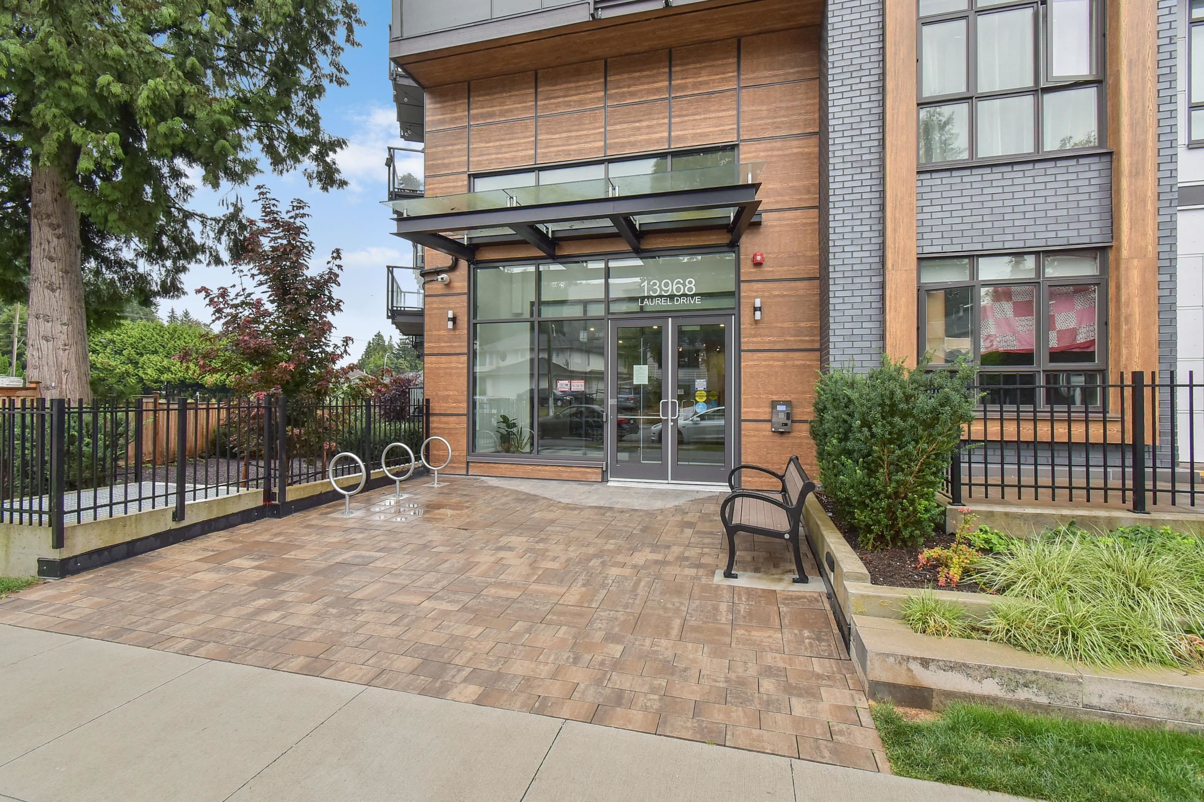 13968 Laurel Dr #323, Surrey, BC V3T 0S9