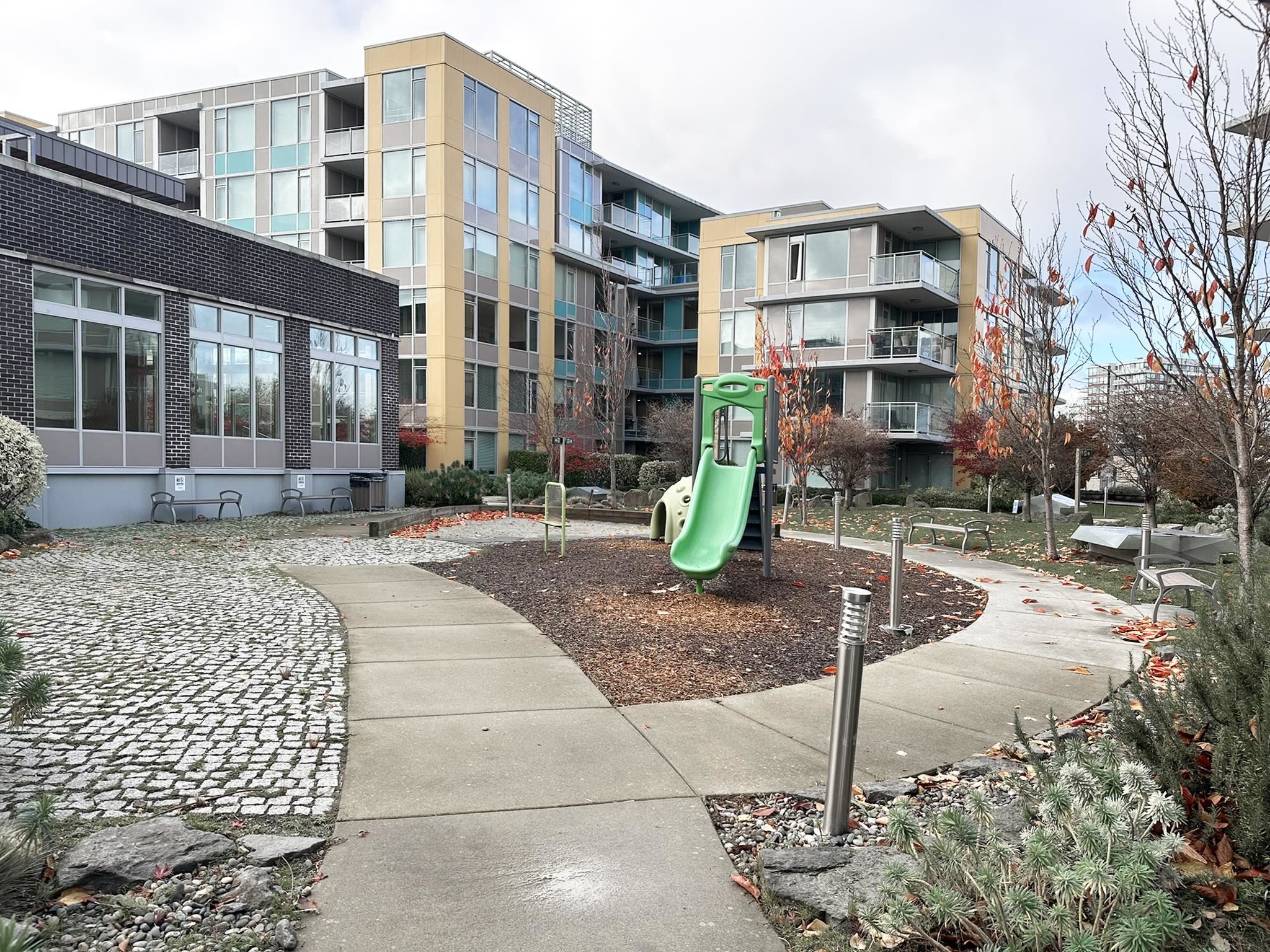 7688 Alderbridge Way #304, Richmond, BC V6X 0P7