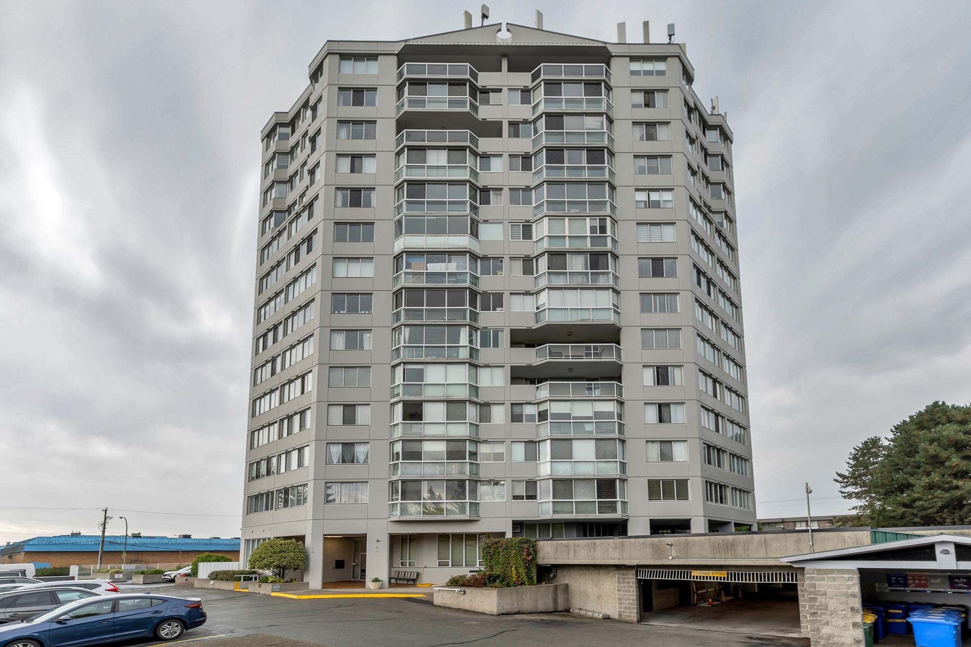 11881 88 Avenue #1408, Delta, BC V4C 8A2
