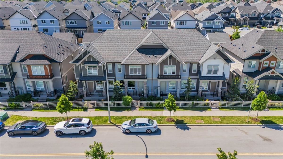 78 Avenue, Langley, BC V2Y 4K3