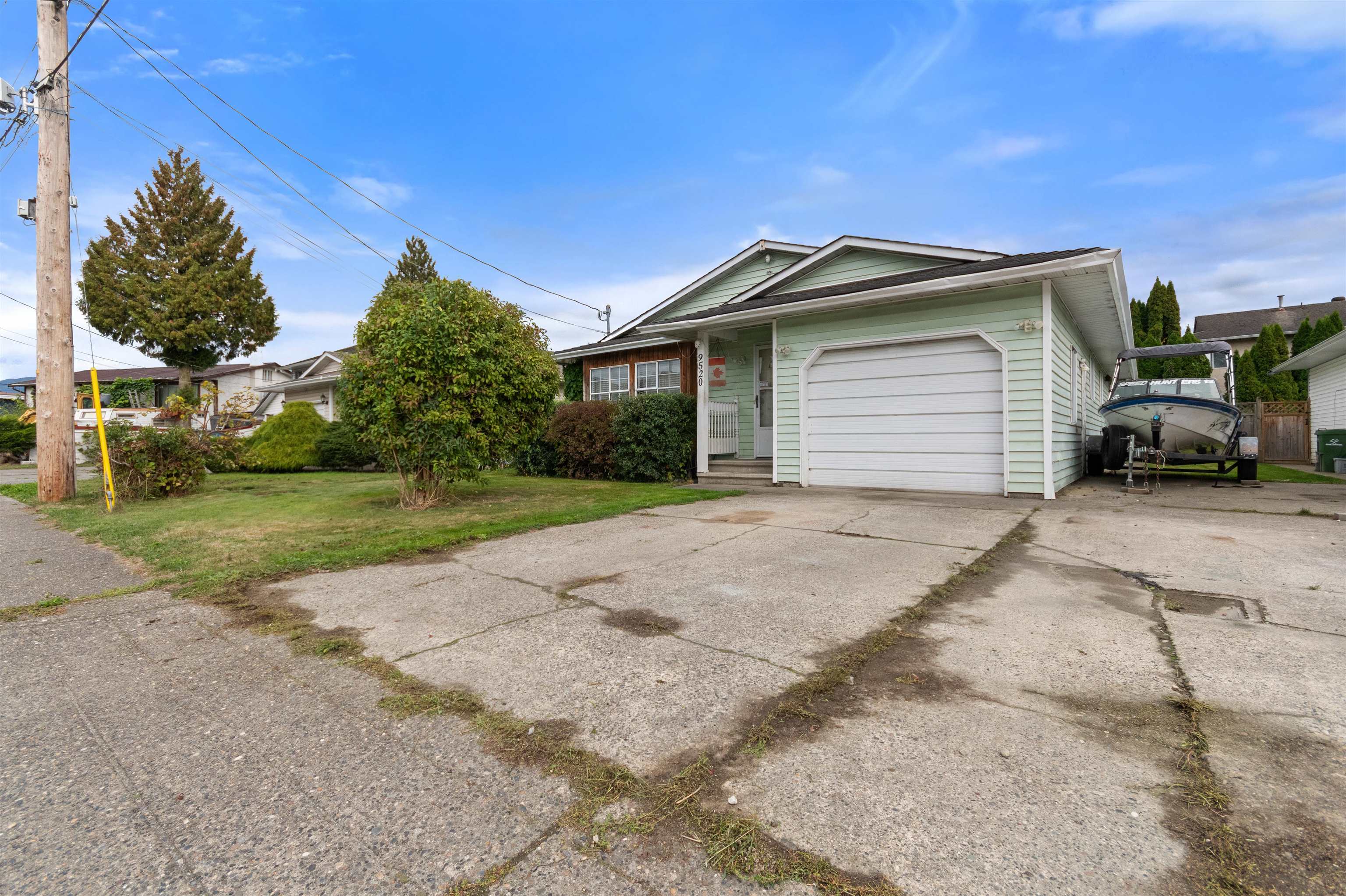 9520 Carroll Street, Chilliwack, BC V2P 7G4