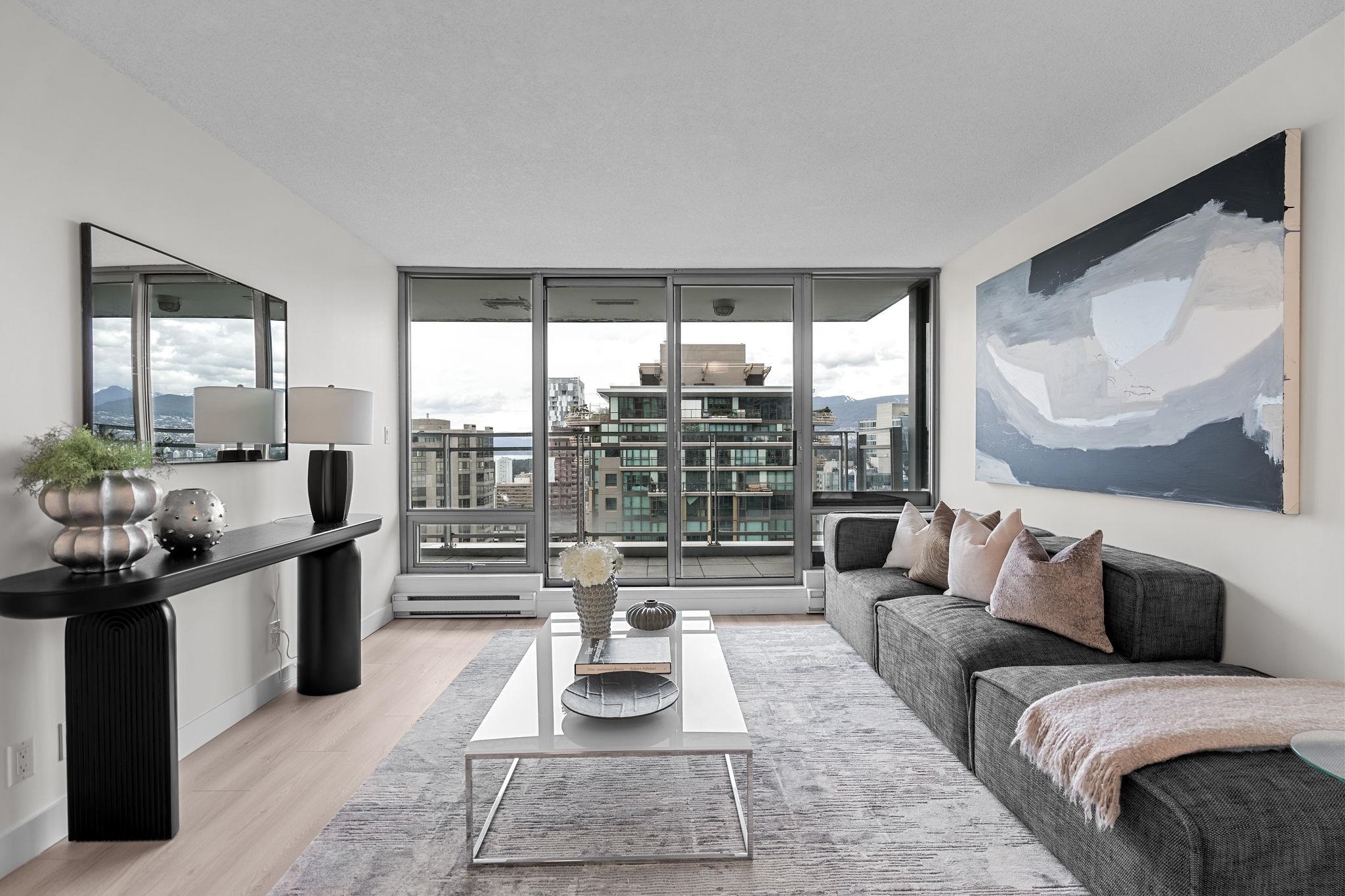 1288 West Georgia Street #2806, Vancouver, BC V6E 4R3