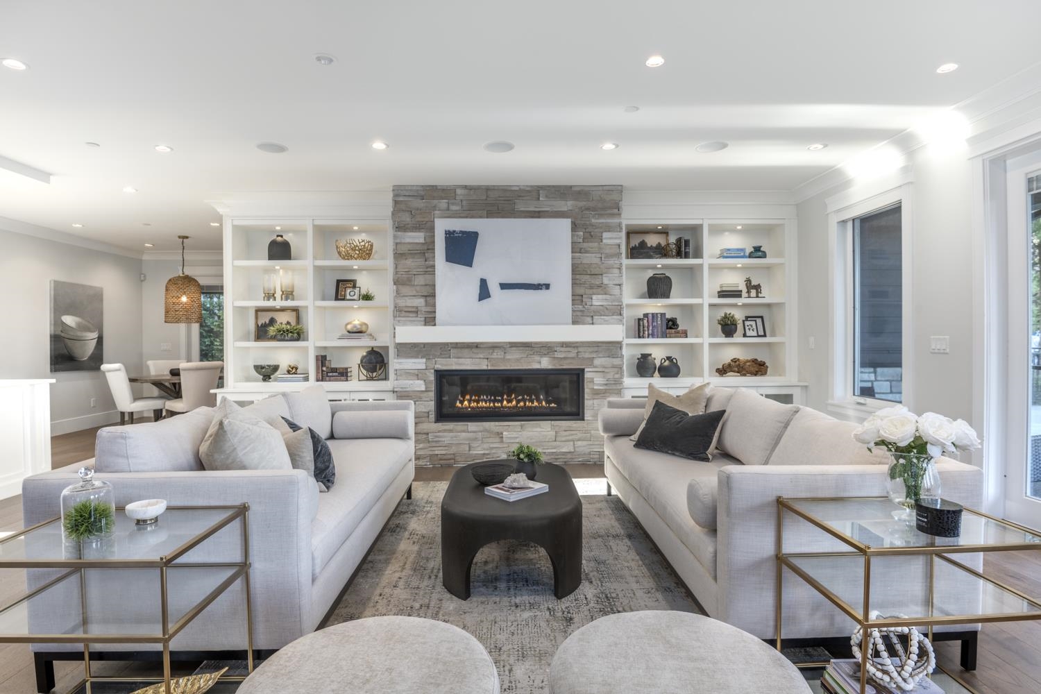 14213 Malabar Ave, White Rock, BC V4B 2Y4