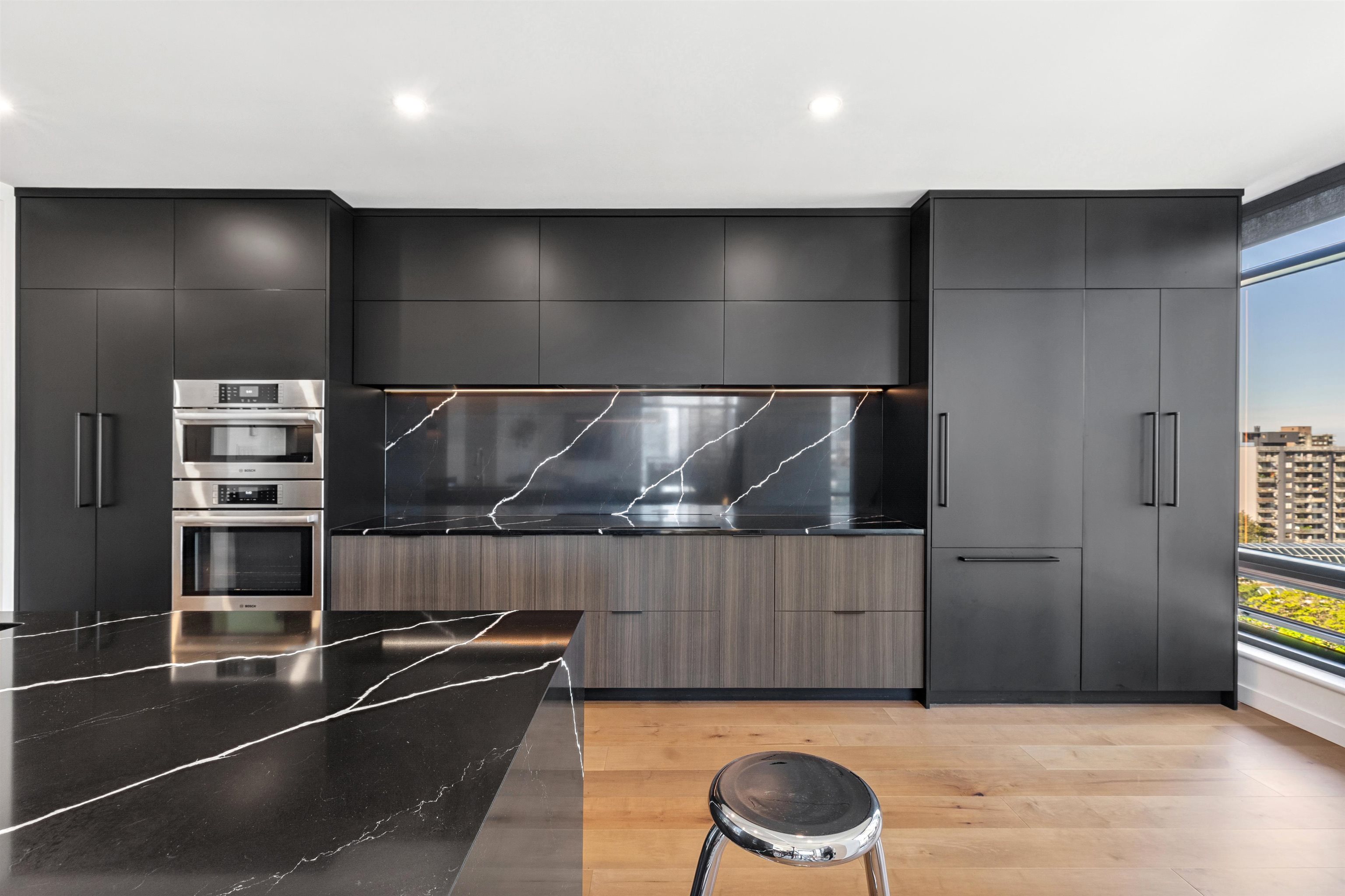 1500 Alberni Street #8c, Vancouver, BC V6G 3C9