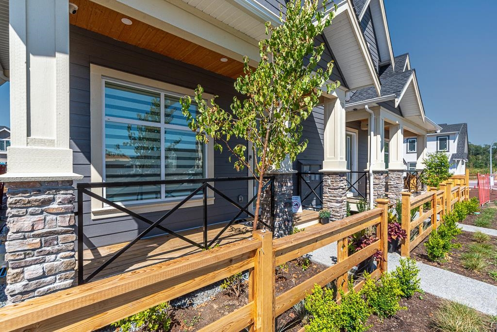 74 Avenue, Langley, BC V2Y 3R5